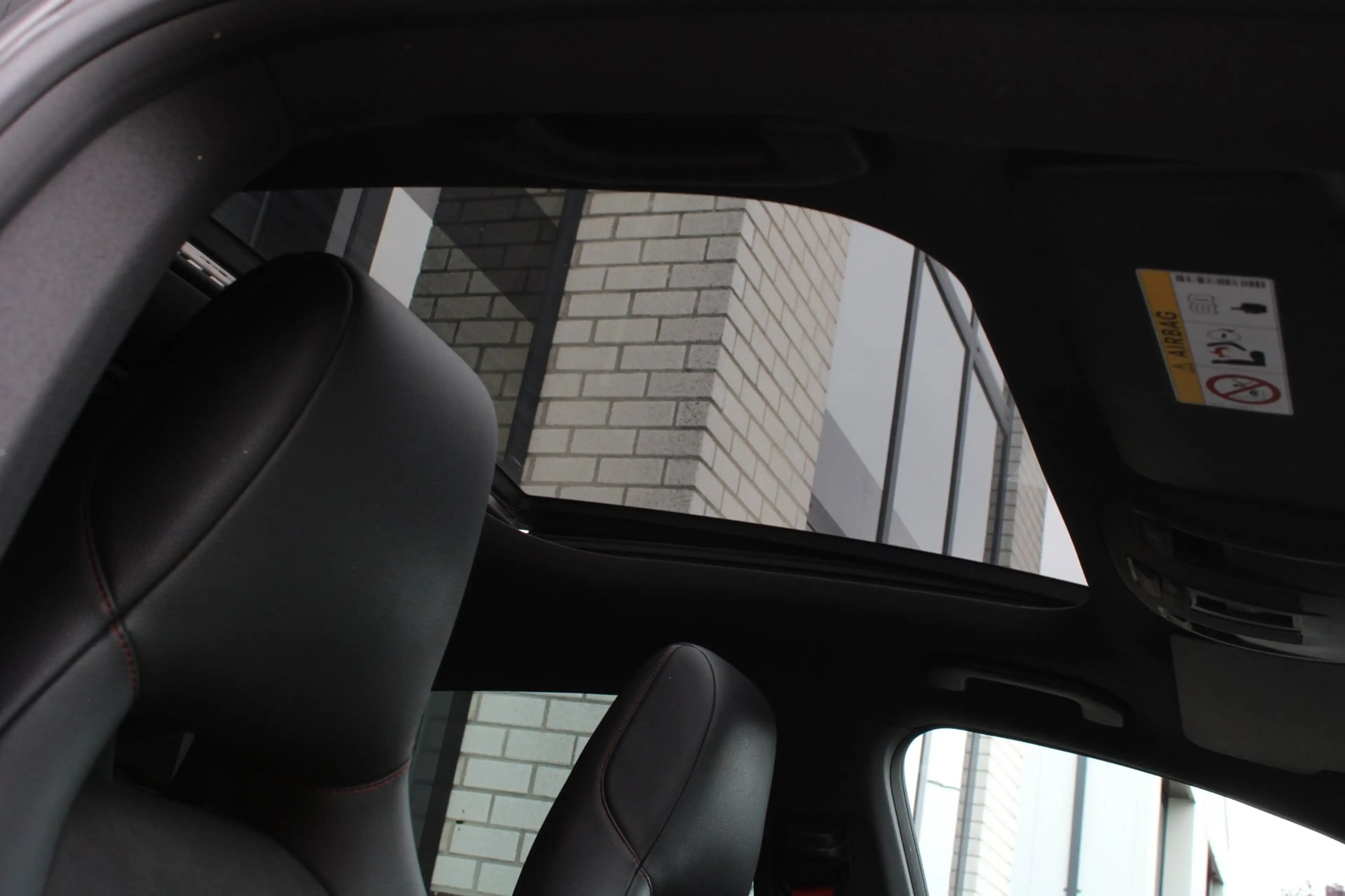 Mercedes-Benz CLA 250 Shooting Brake AMG-Sport 4MATIC l Panoramadak l LE — photo 7