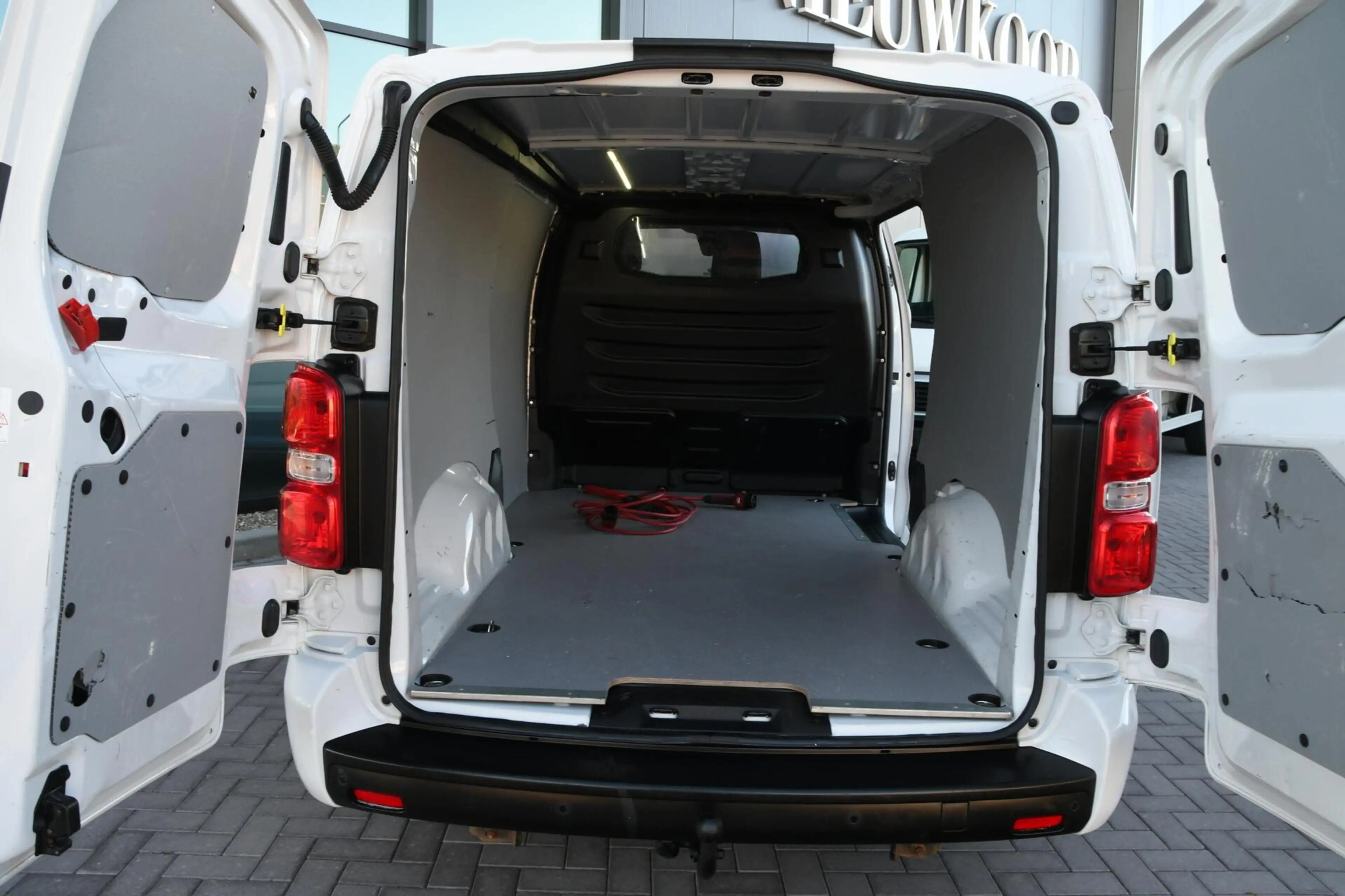 Peugeot e-Expert Pro 75 kWh | SOH 91,63% — photo 11