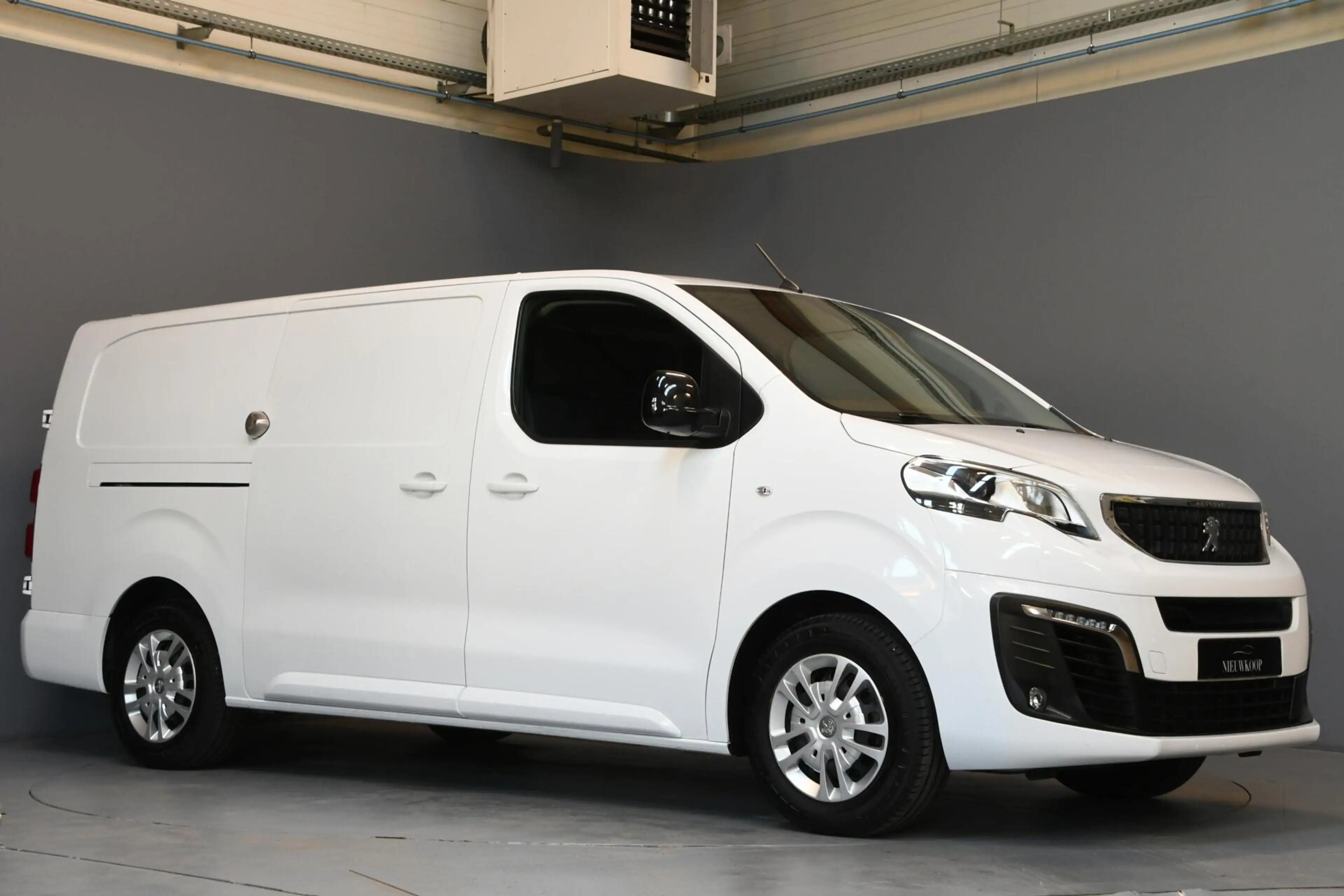 Peugeot e-Expert Pro 75 kWh | SOH 91,63% — photo 4