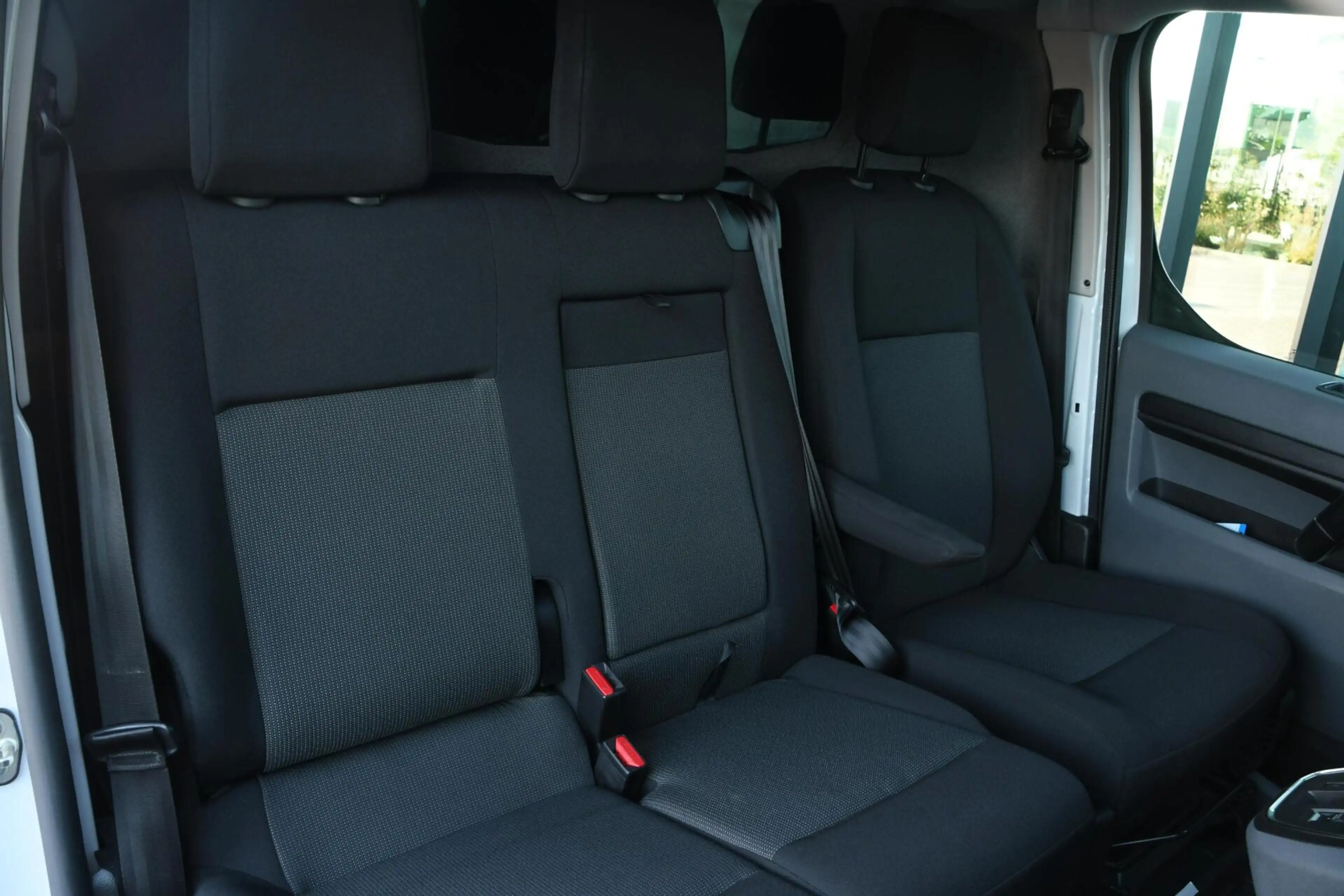Peugeot e-Expert Pro 75 kWh | SOH 91,63% — photo 20