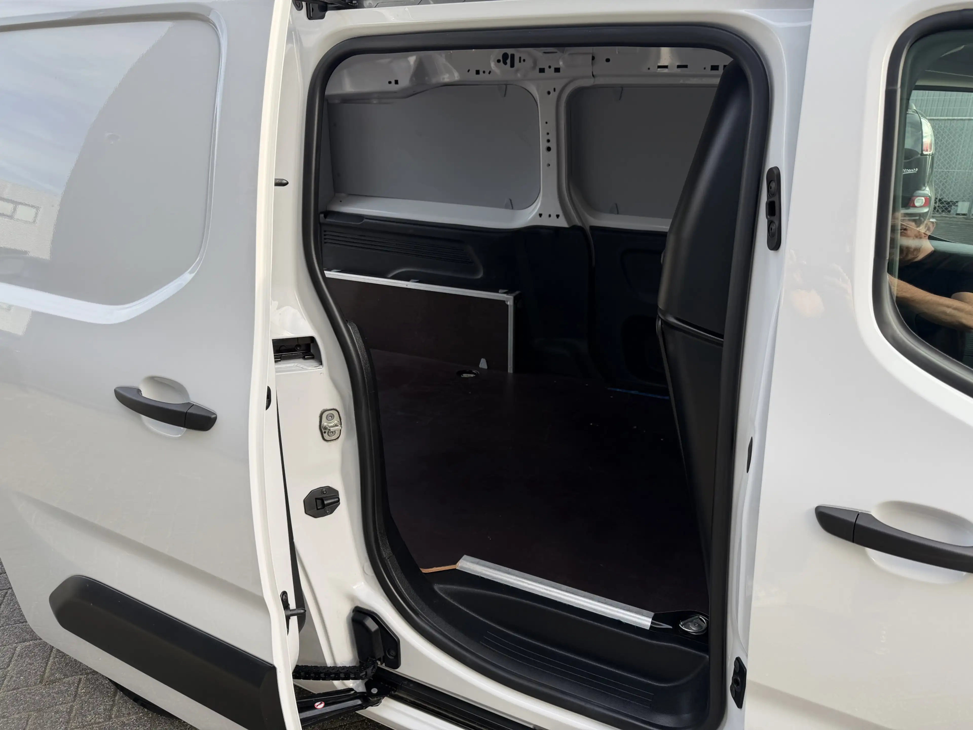 Fiat Doblo 100pk L2 1000kg (Laadruimte betimmering - Camera - — photo 10