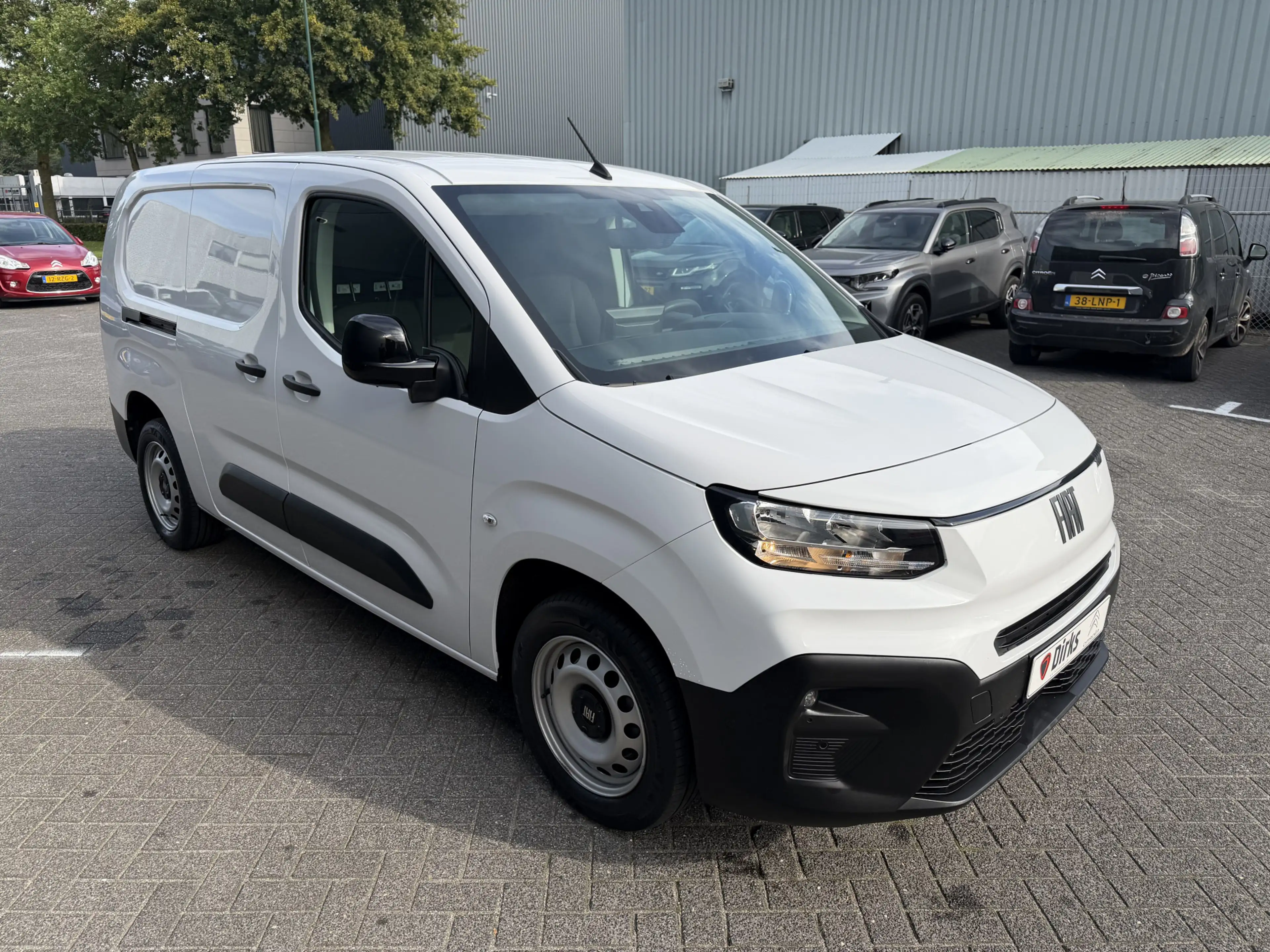 Fiat Doblo 100pk L2 1000kg (Laadruimte betimmering - Camera - — photo 7
