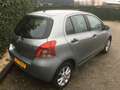Toyota Yaris 1.0 VVTi Spirit nwe APK bij aflevering, Airco Grigio - thumbnail 4