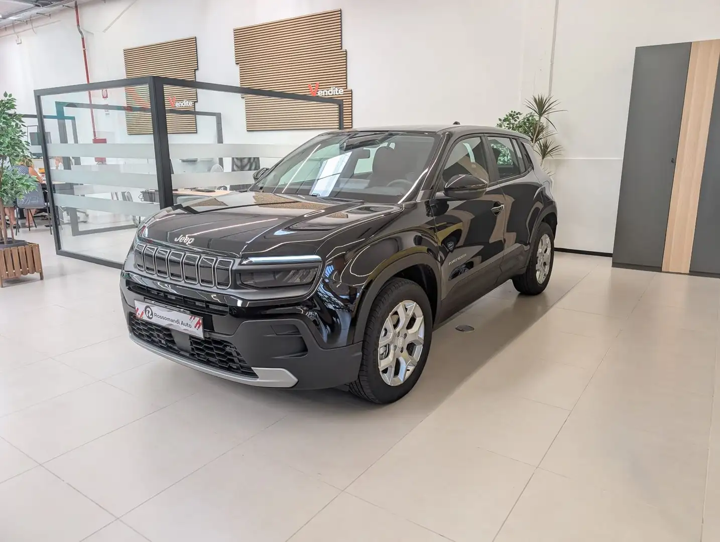 Jeep Avenger Avenger 1.2 Turbo 100 CV MHEV Altitude Schwarz - 2
