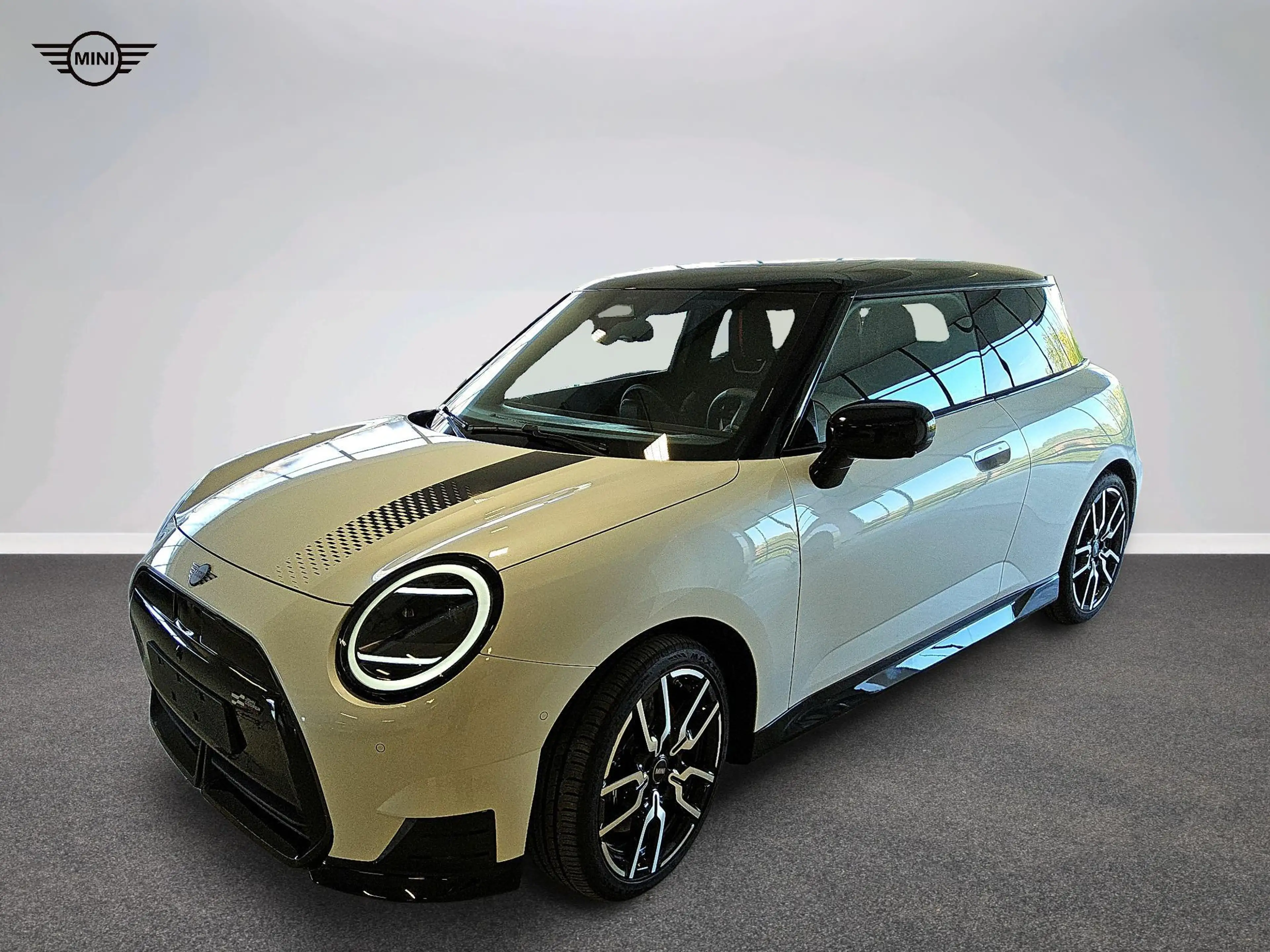 MINI Cooper SE John Cooper Works Trim