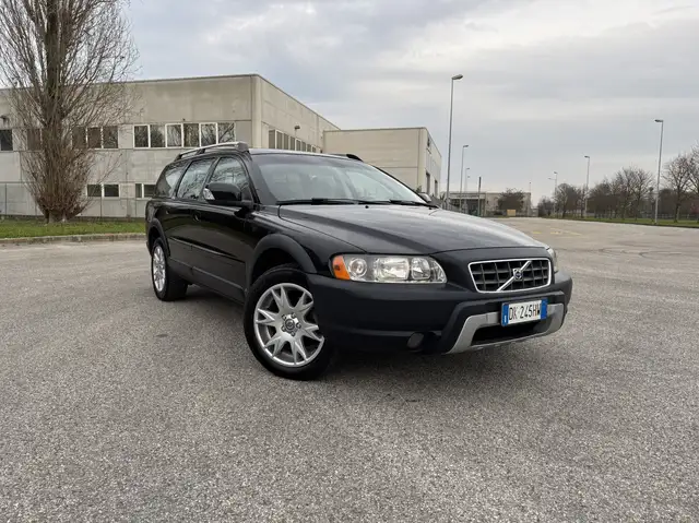 Volvo XC70