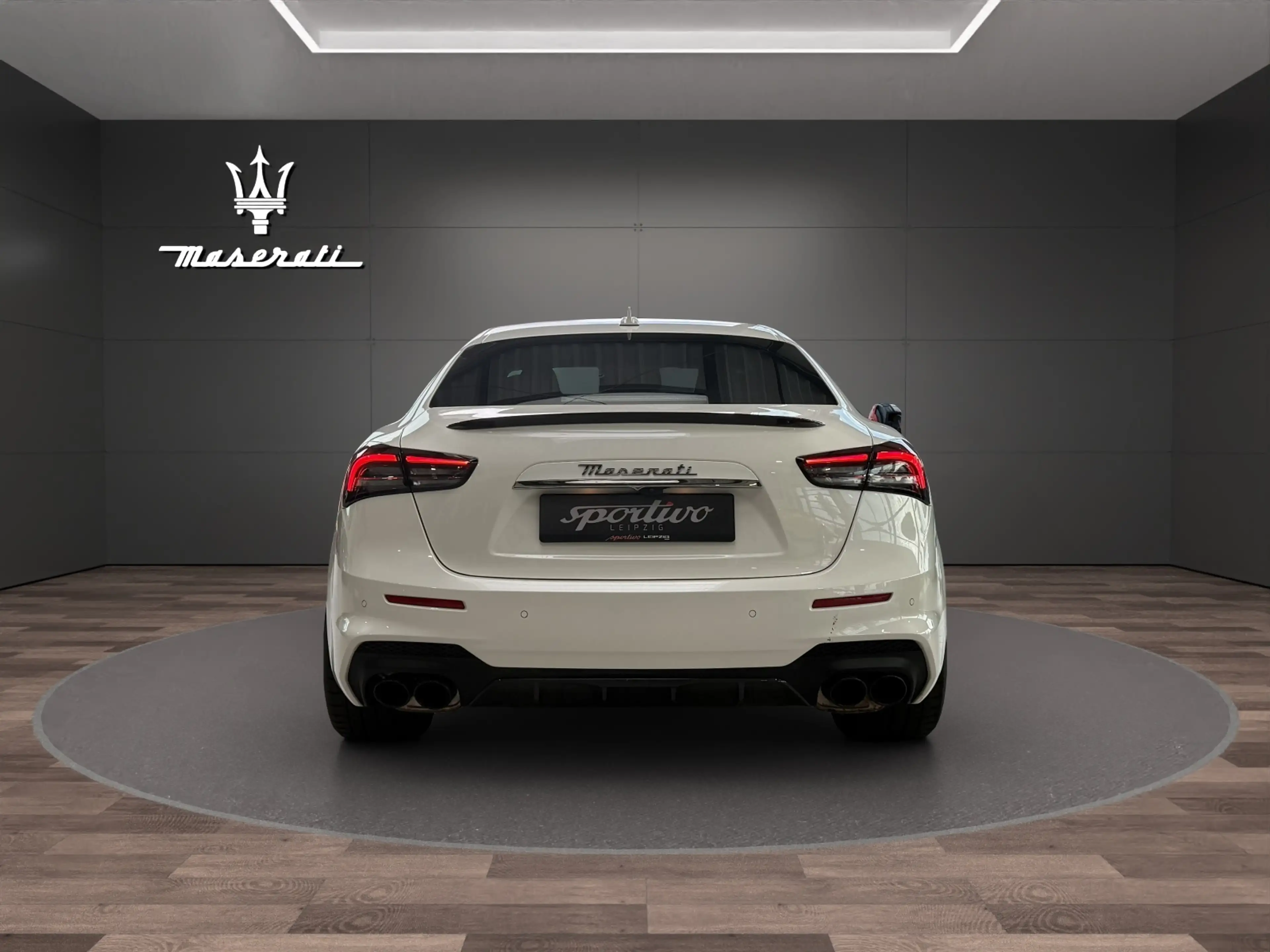 Maserati Ghibli Trofeo Fuori Serie — photo 4