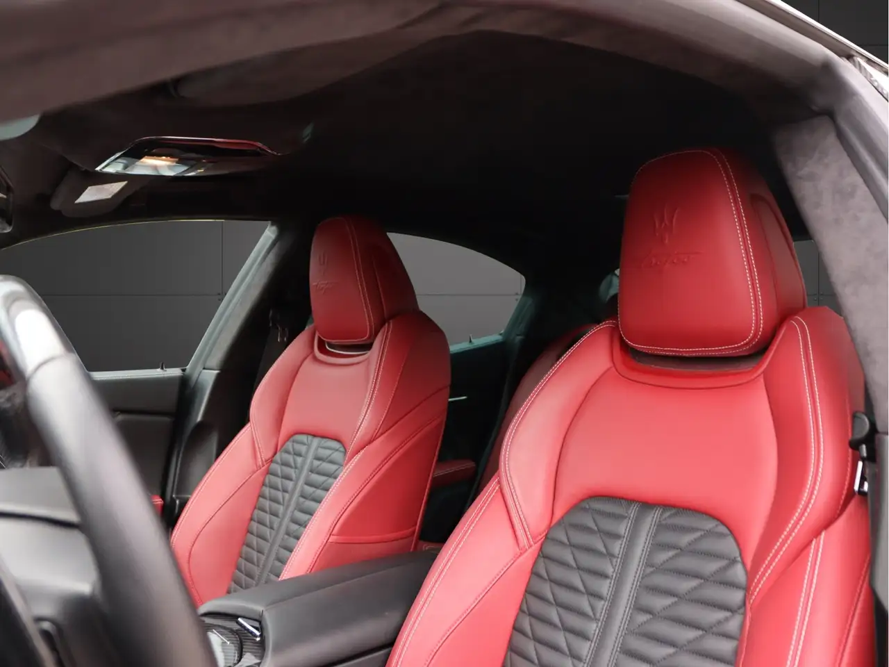 Maserati Ghibli 2022 — фото 14