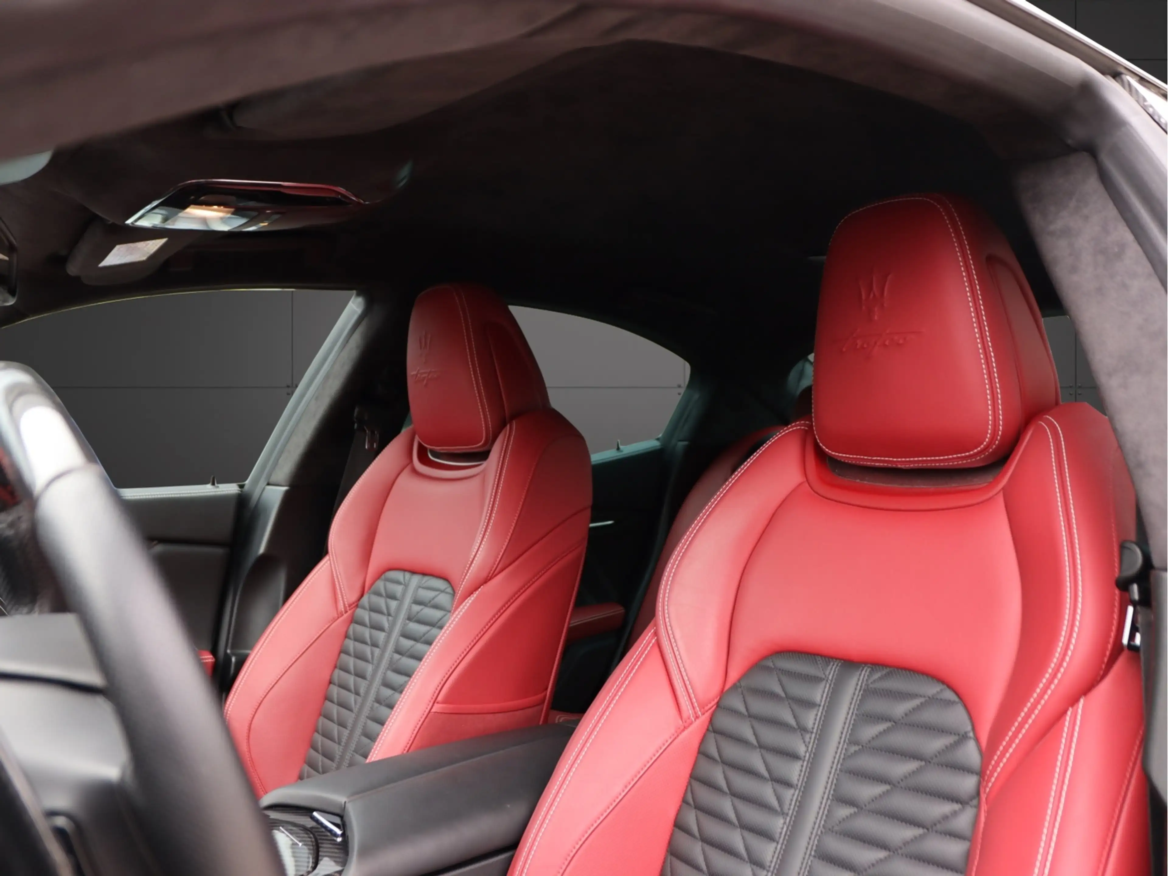 Maserati Ghibli Trofeo Fuori Serie — photo 14