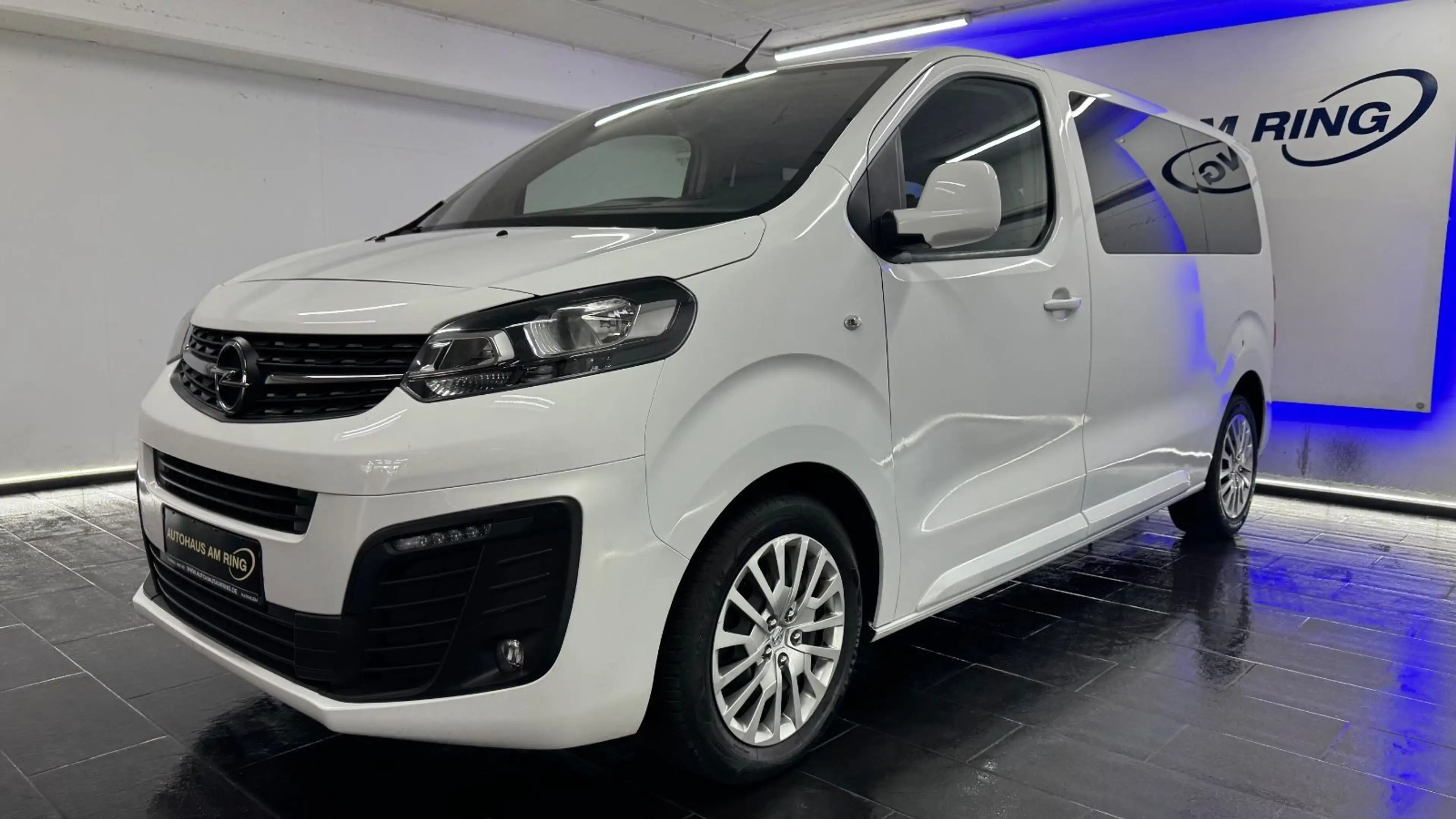 Opel Zafira Life Selection M 1H 9-SITZ HUD APPLE SPUR — photo 2