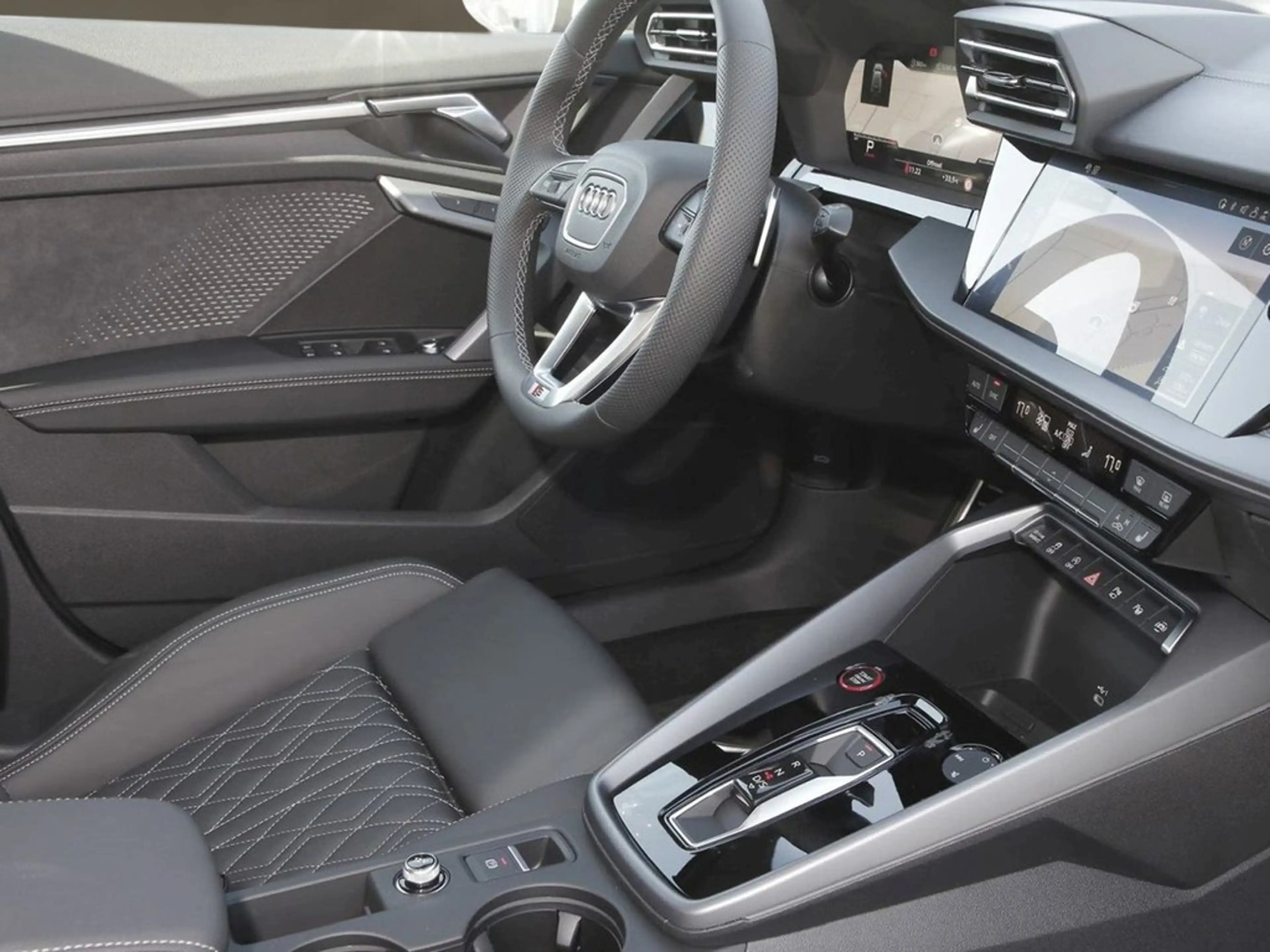Audi S3 Sportback TFSI 245 kW S tronic PANO*360°CAM*LED... — photo 13