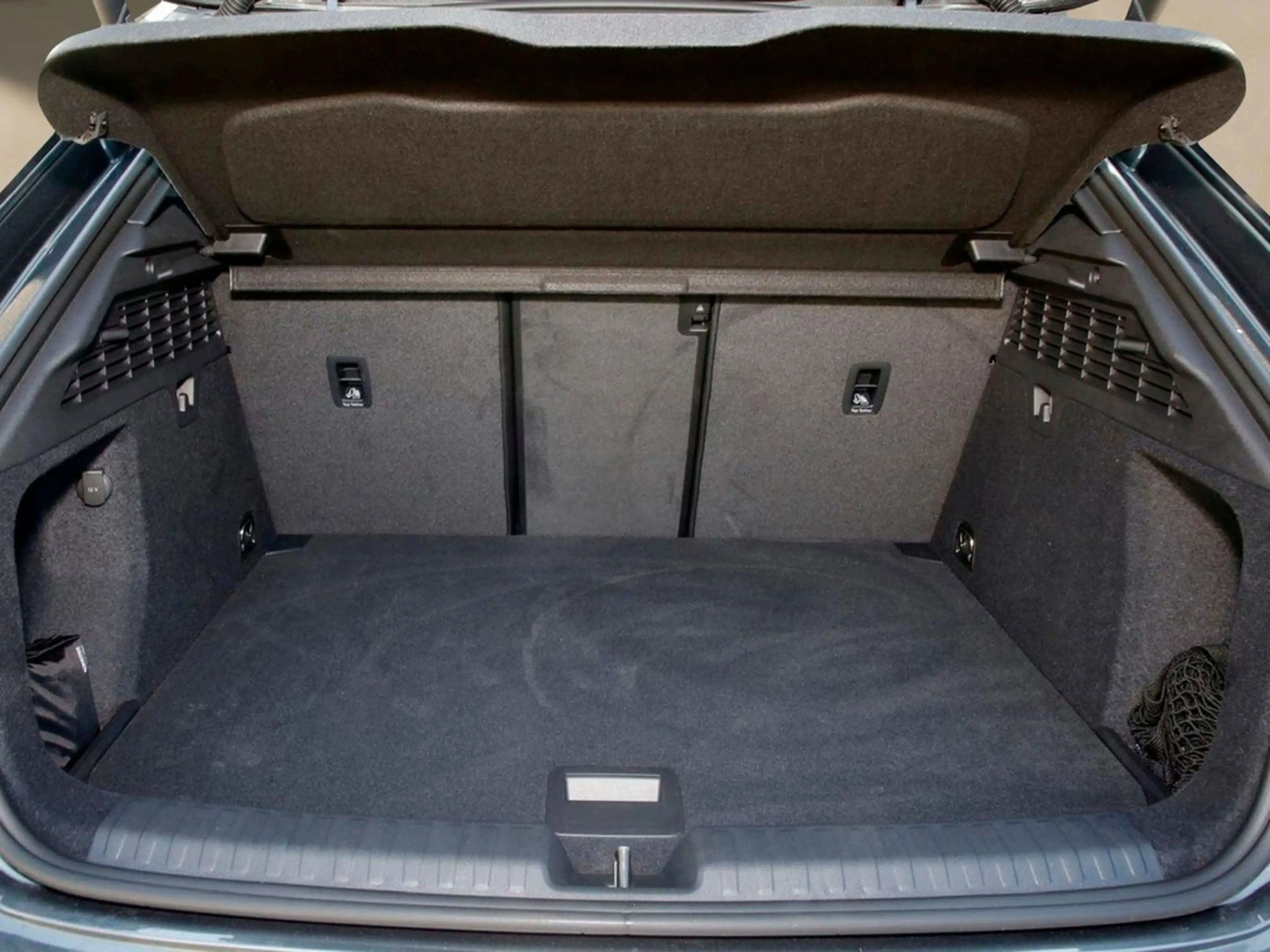 Audi S3 Sportback TFSI 245 kW S tronic PANO*360°CAM*LED... — photo 11