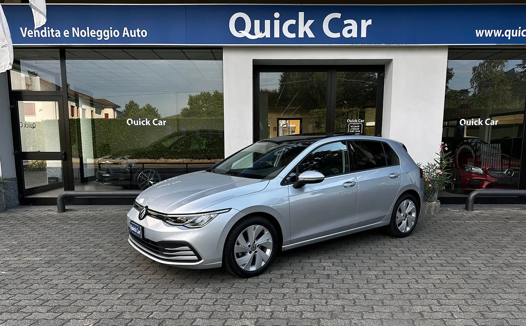 Volkswagen Golf 1.0 STYLE CARPLAY,TETTO,GARANZIA 08/28,KM  6.673 ! Argento - 2
