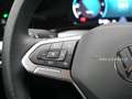 Volkswagen Golf VIII Life DCC KAM SHZ CARPLAY LED PDC HUD Schwarz - thumbnail 13
