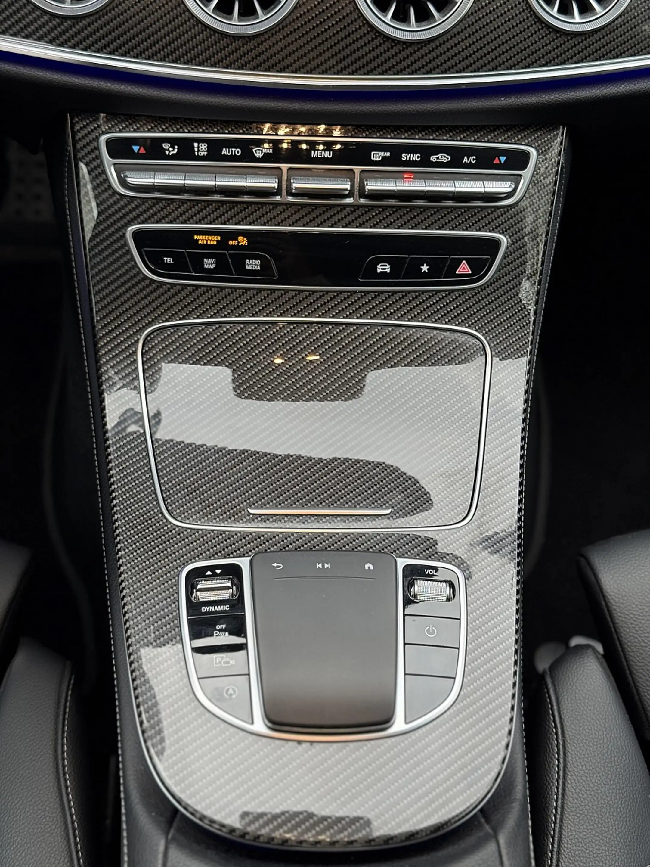 Mercedes-Benz CLS 220 d Aut.*AMG*Junge Sterne Garantie*Zierelemente C... — photo 10