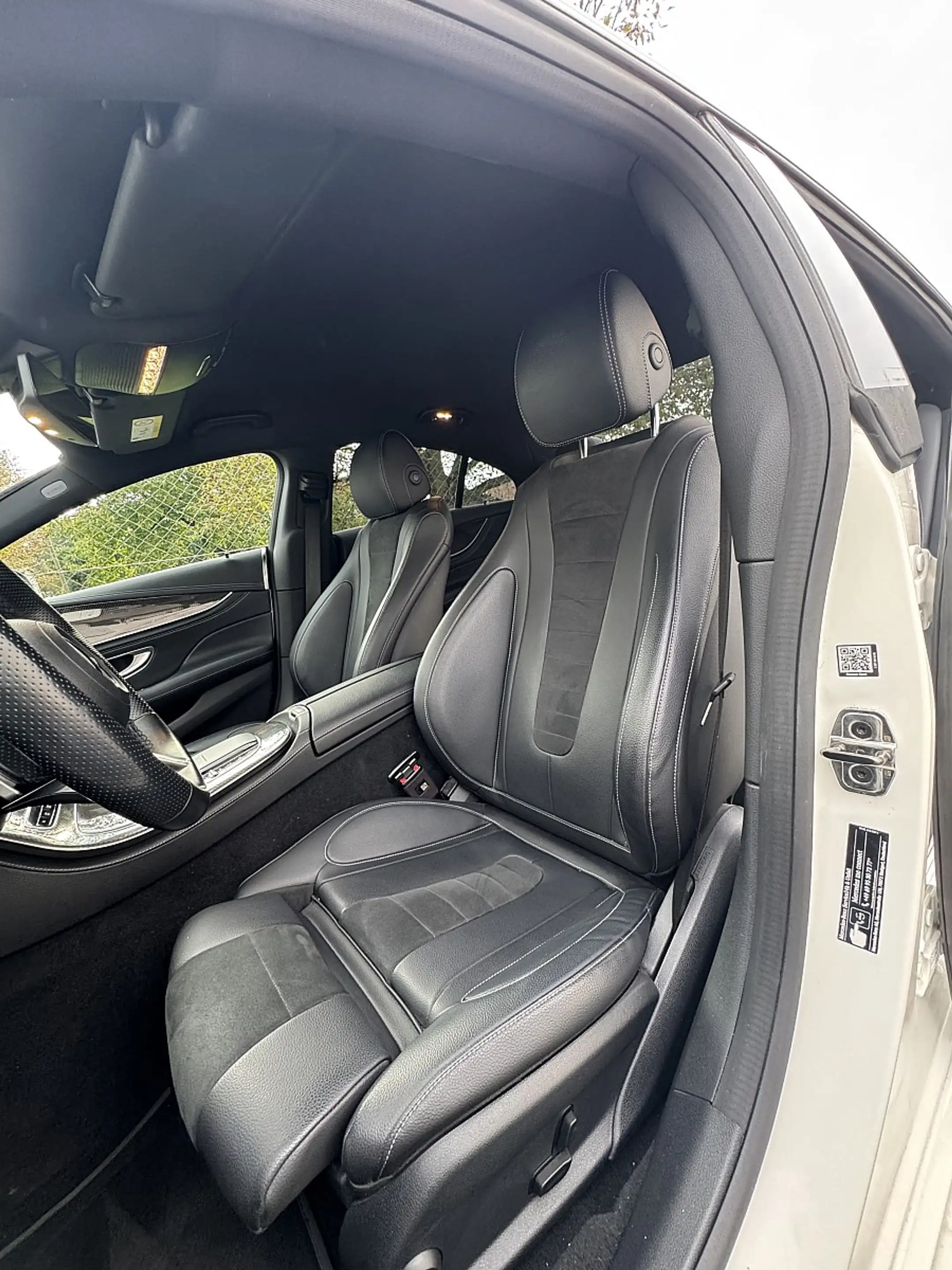 Mercedes-Benz CLS 220 d Aut.*AMG*Junge Sterne Garantie*Zierelemente C... — photo 11