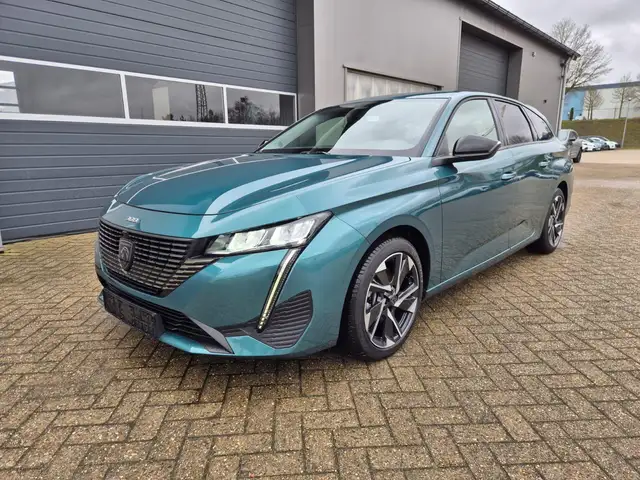 Peugeot 308 SW Allure 1.2 Hybrid 145PS Automatik LED-Scheinwer