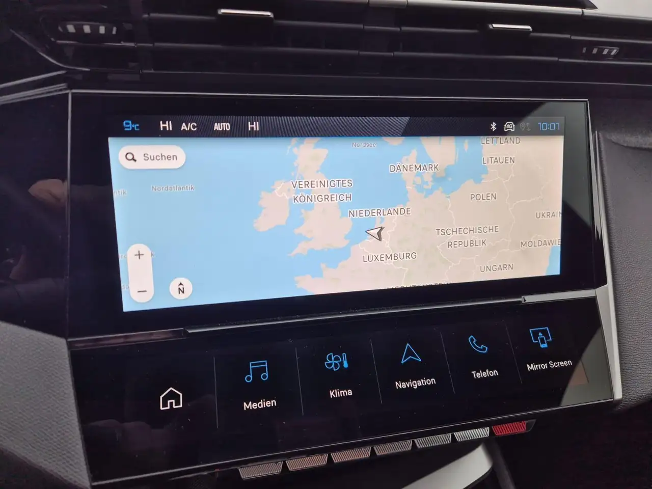 Peugeot 308 SW Allure 1.2 Hybrid 145PS Automatik LED-Scheinwer 18