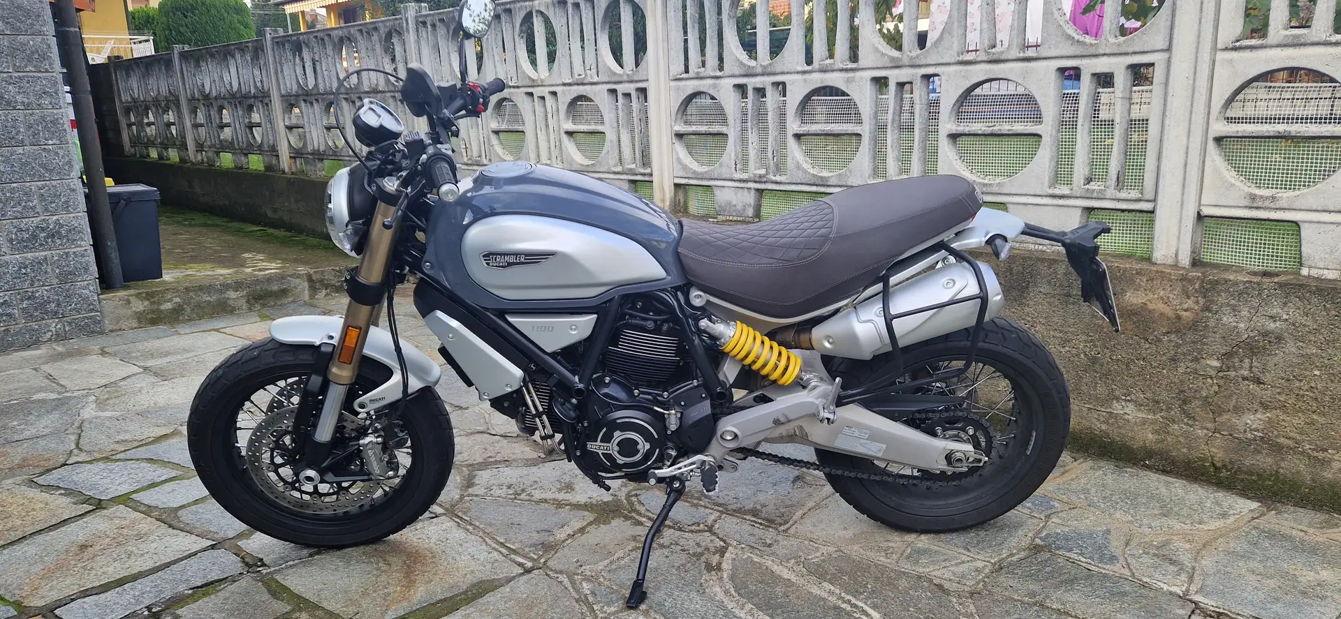 Ducati Scrambler 1100 SPECIAL Gri - 1