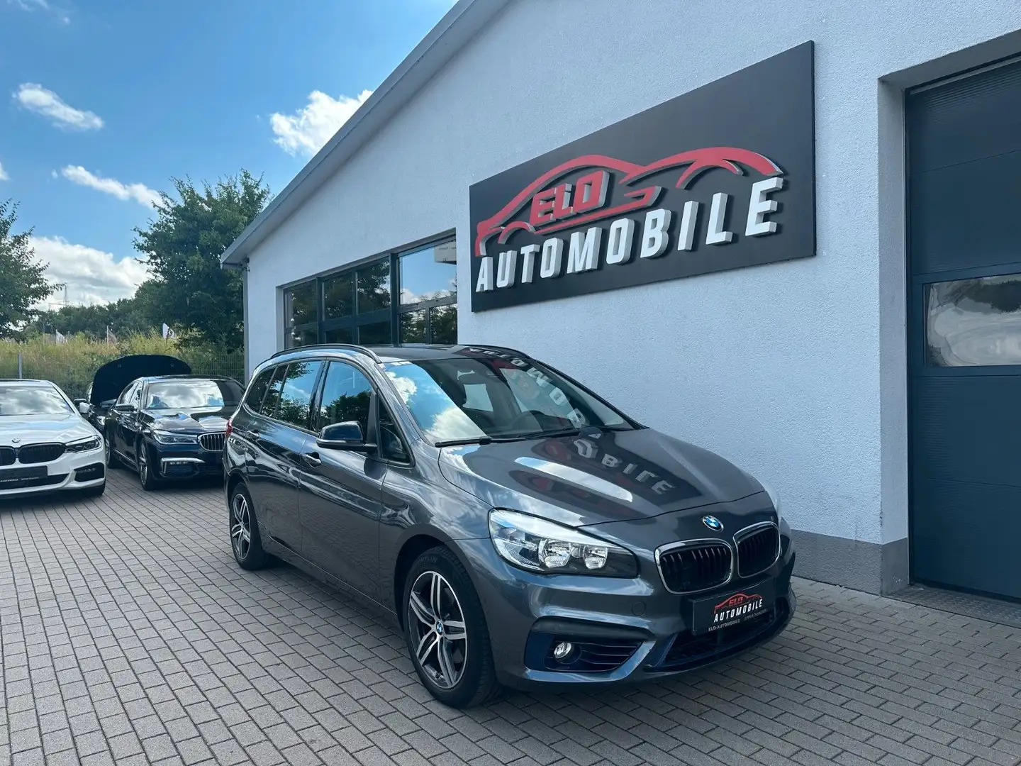 BMW 218 i Sport Line*7-Sitzer*Soft-Close*Kamera*AHK Gris - 1