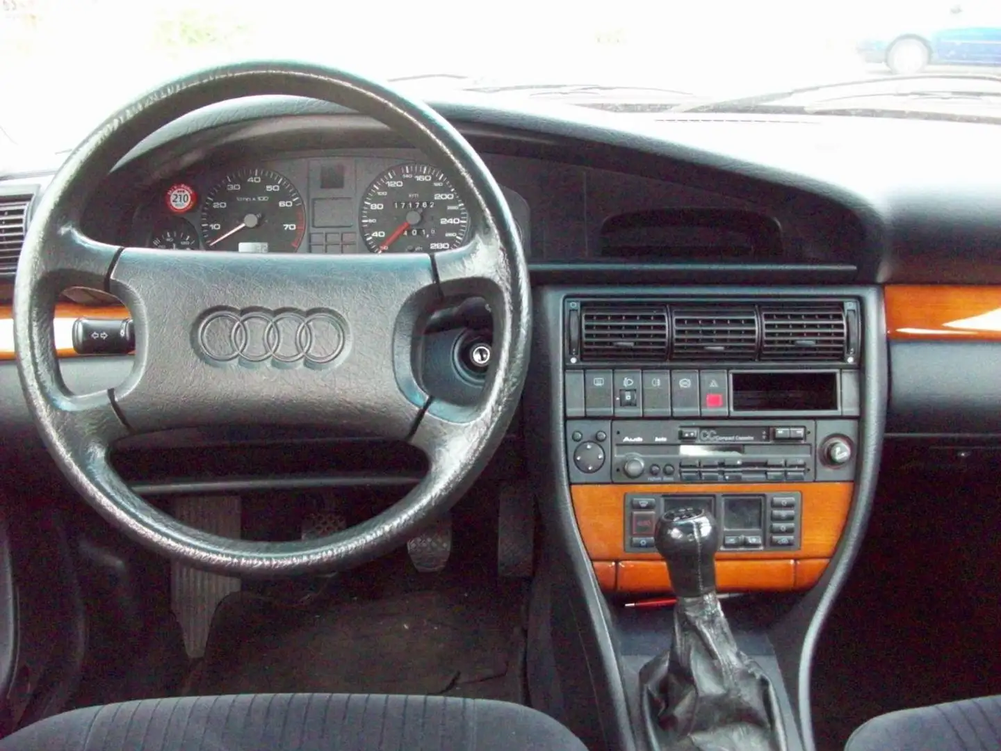 Audi 100 2.8 E TÜV NEU Red - 2