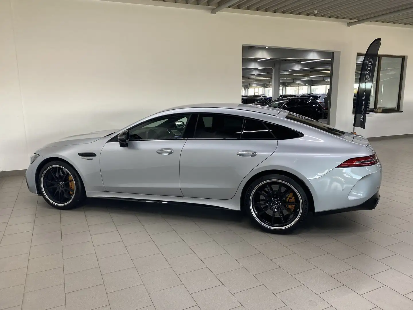 Mercedes-Benz AMG GT GT 63 S E MULTIBEAM+HA-LENK+BURM+HUD+LED+360° Silber - 2