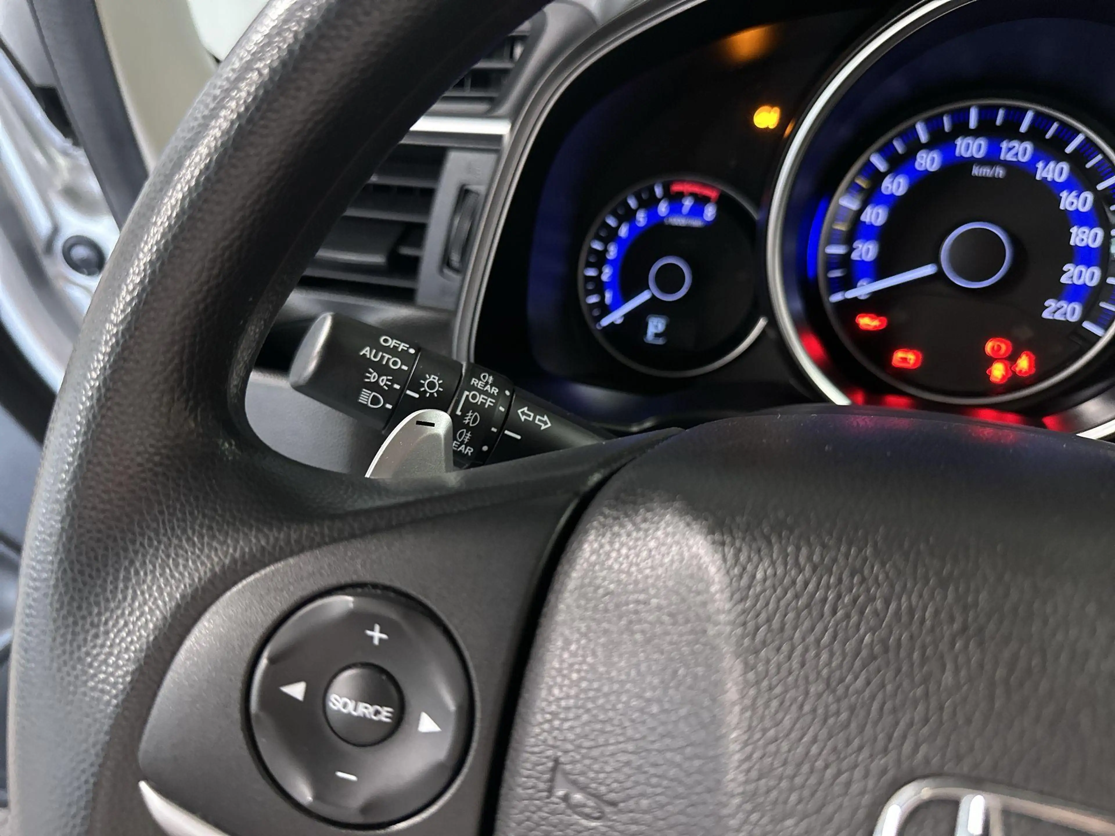 Honda Jazz 1.3 i-VTEC Trend Automaat | Cruise Control | LED — photo 17