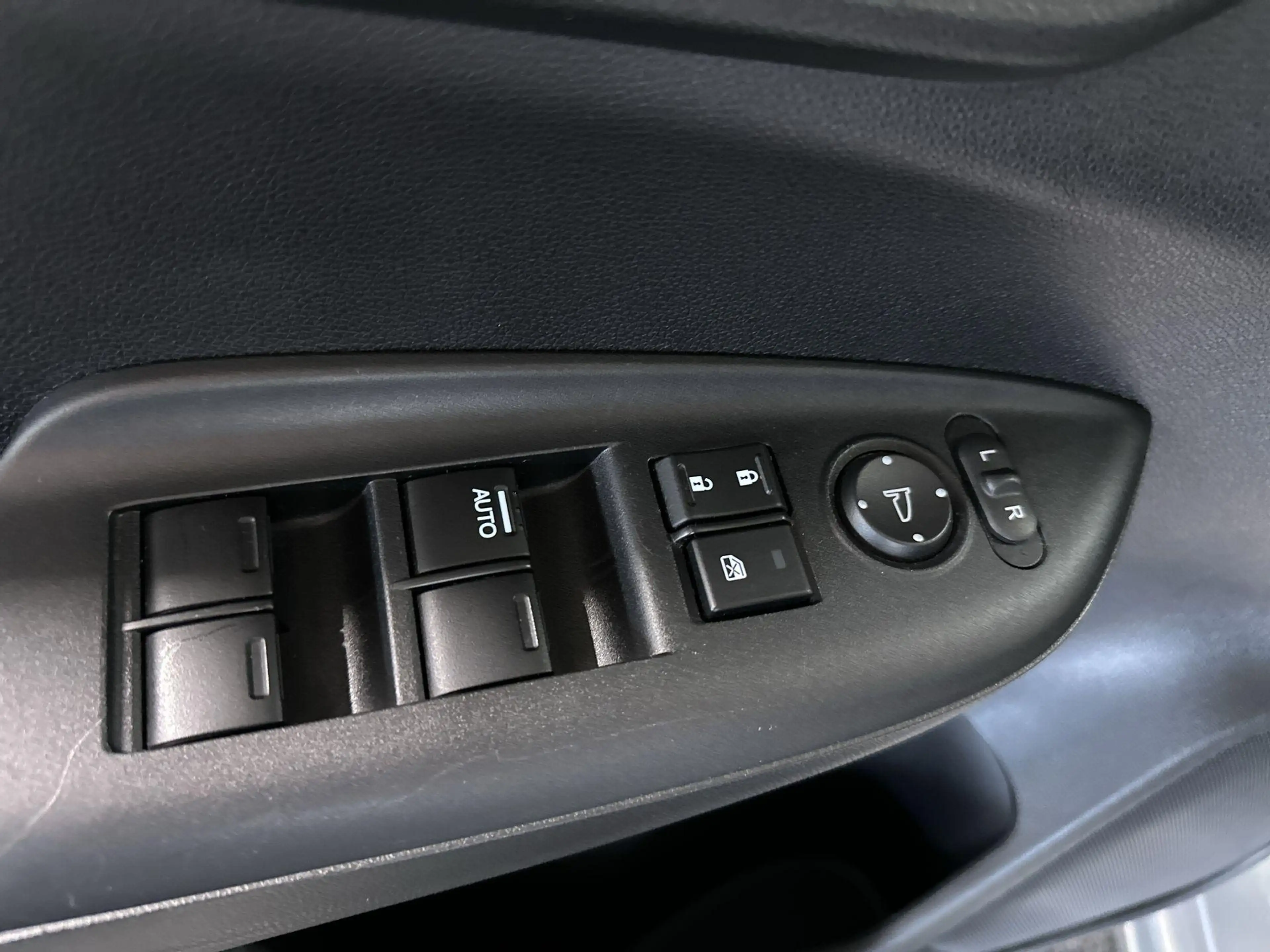 Honda Jazz 1.3 i-VTEC Trend Automaat | Cruise Control | LED — photo 27