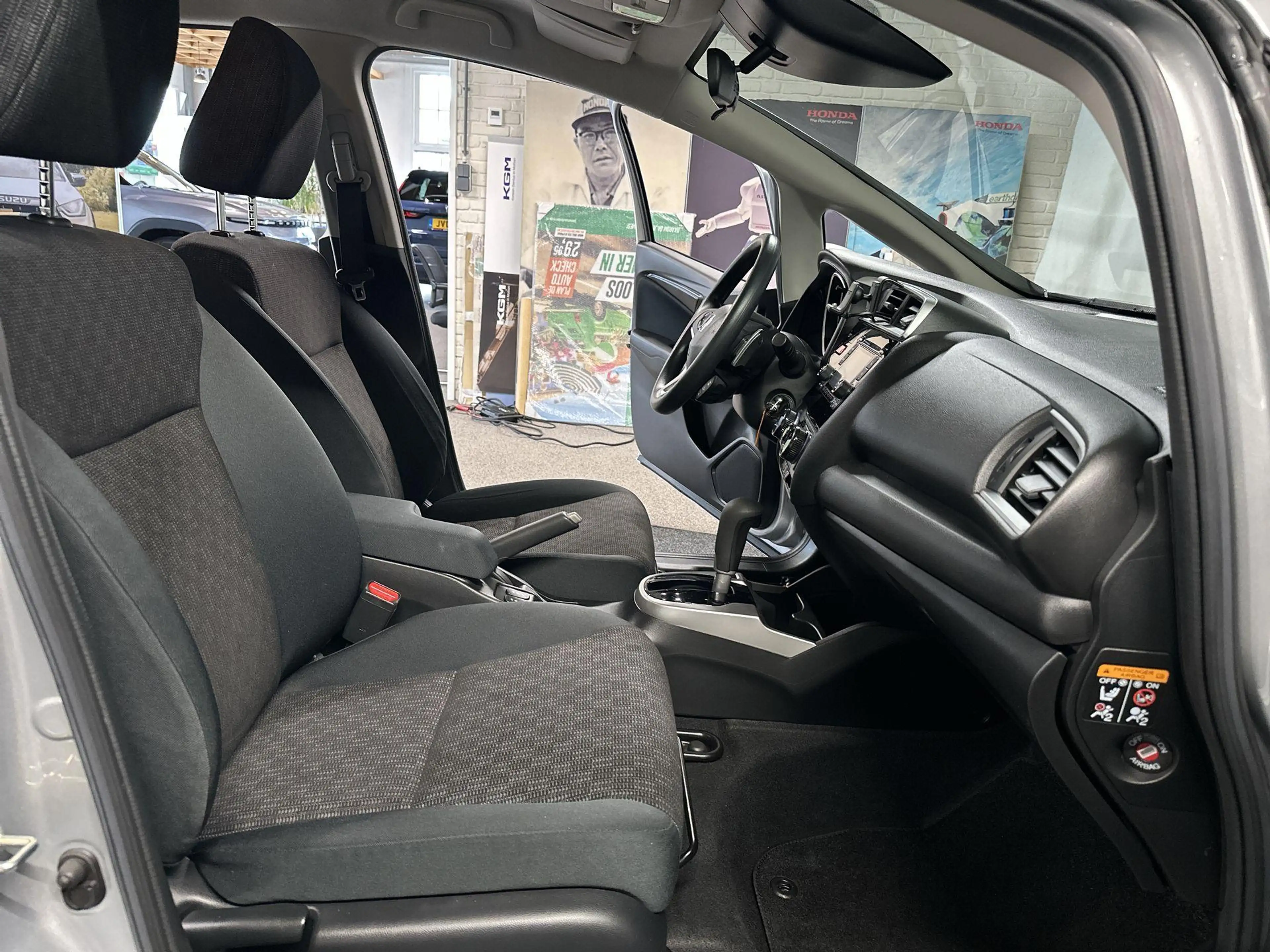 Honda Jazz 1.3 i-VTEC Trend Automaat | Cruise Control | LED — photo 6