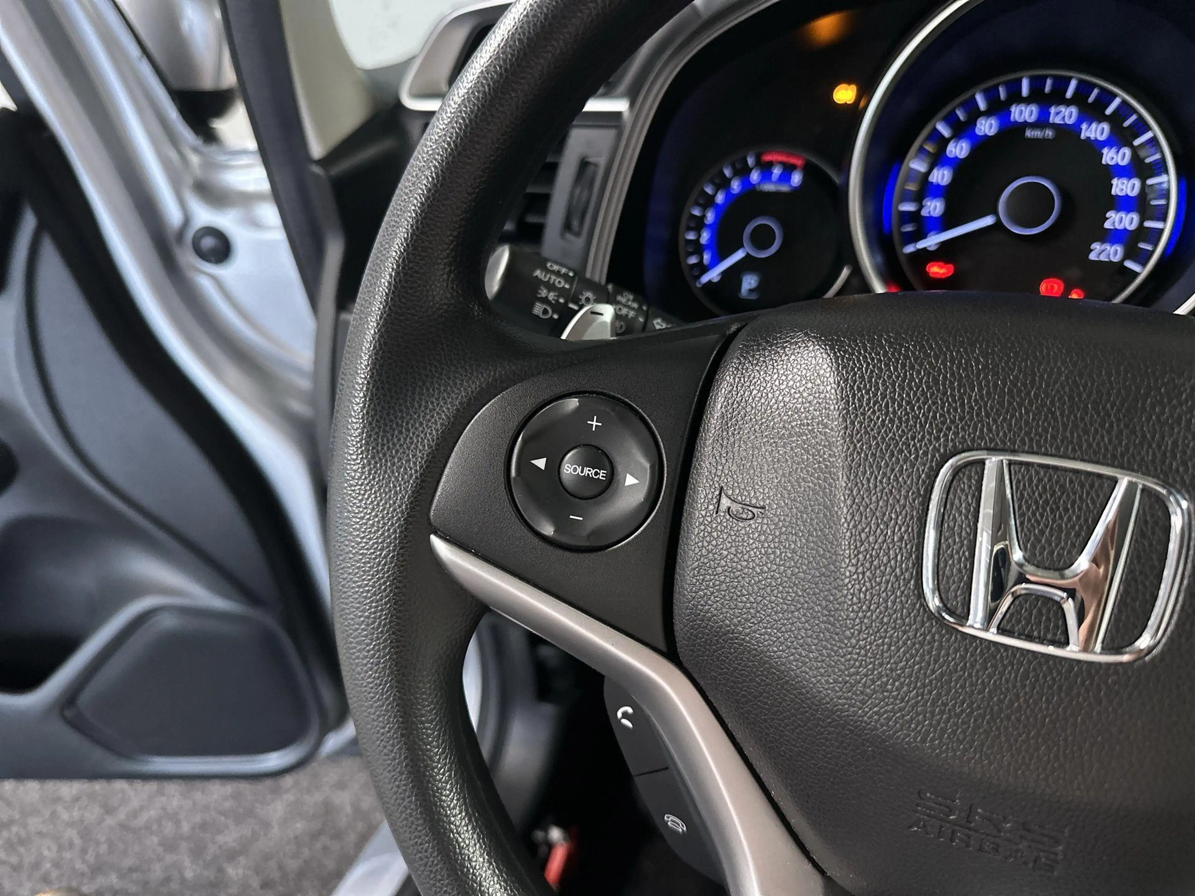 Honda Jazz 1.3 i-VTEC Trend Automaat | Cruise Control | LED — photo 18