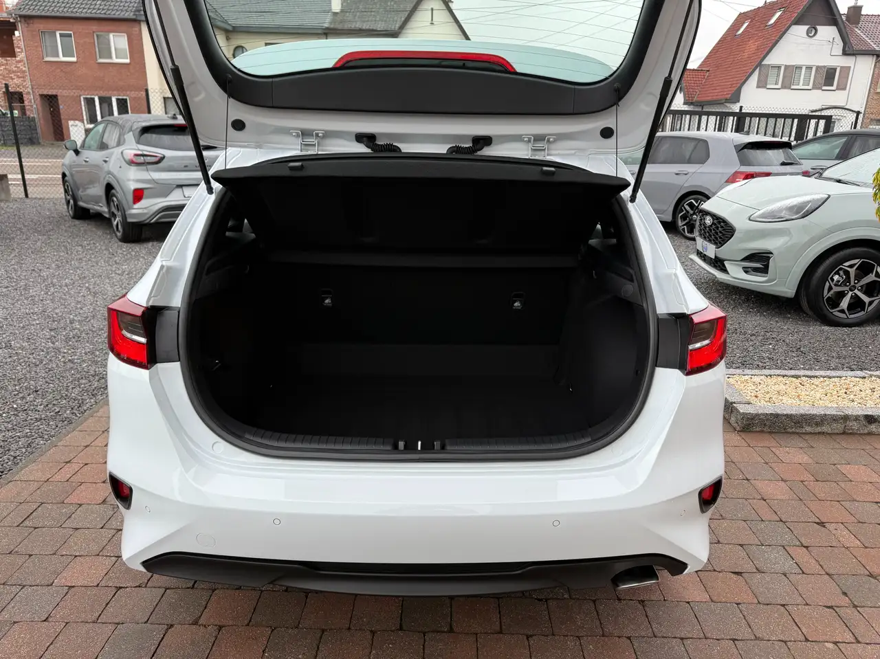 Kia Ceed / cee'd HB 1.0 T-GDI 100PK BLACK/PACK 7J/GAR NIEUW 0KM 27