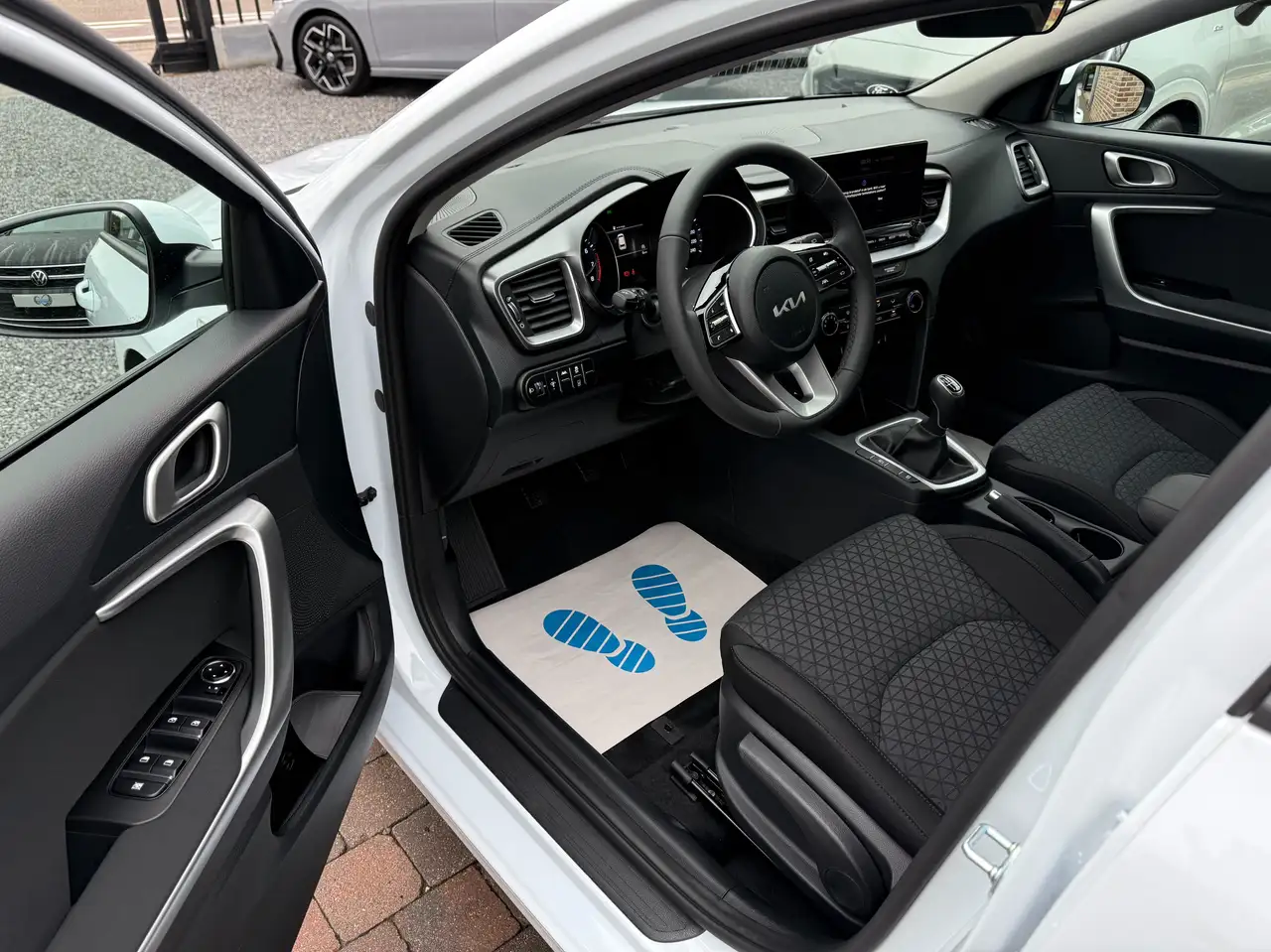 Kia Ceed / cee'd HB 1.0 T-GDI 100PK BLACK/PACK 7J/GAR NIEUW 0KM 7