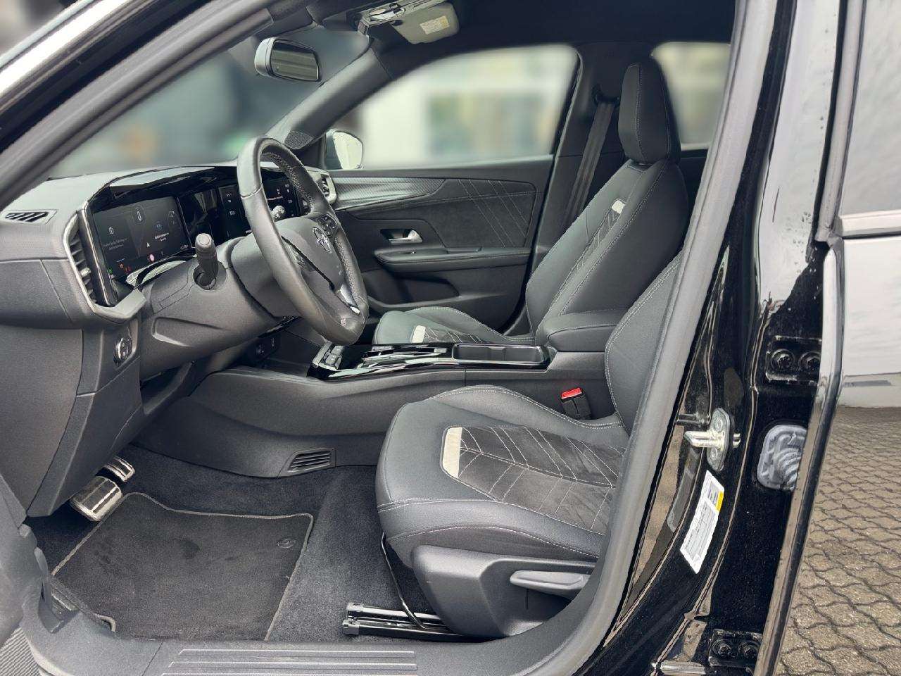 Opel Mokka E