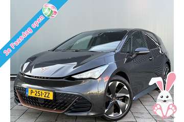 BWJ 2022 | SOH 92,4% BUS Adrenaline 204PK 62 kWh |