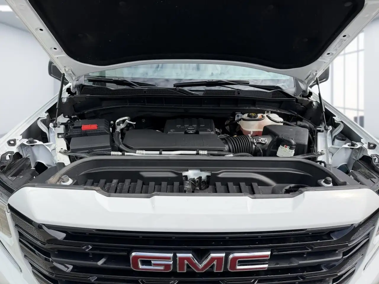 GMC Sierra 1500 снимка GMC Sierra 1500