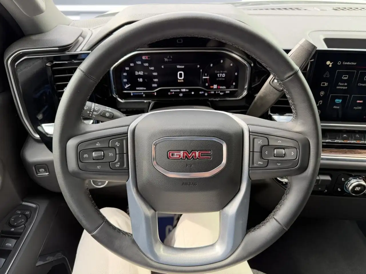 GMC Sierra 1500 снимка GMC Sierra 1500