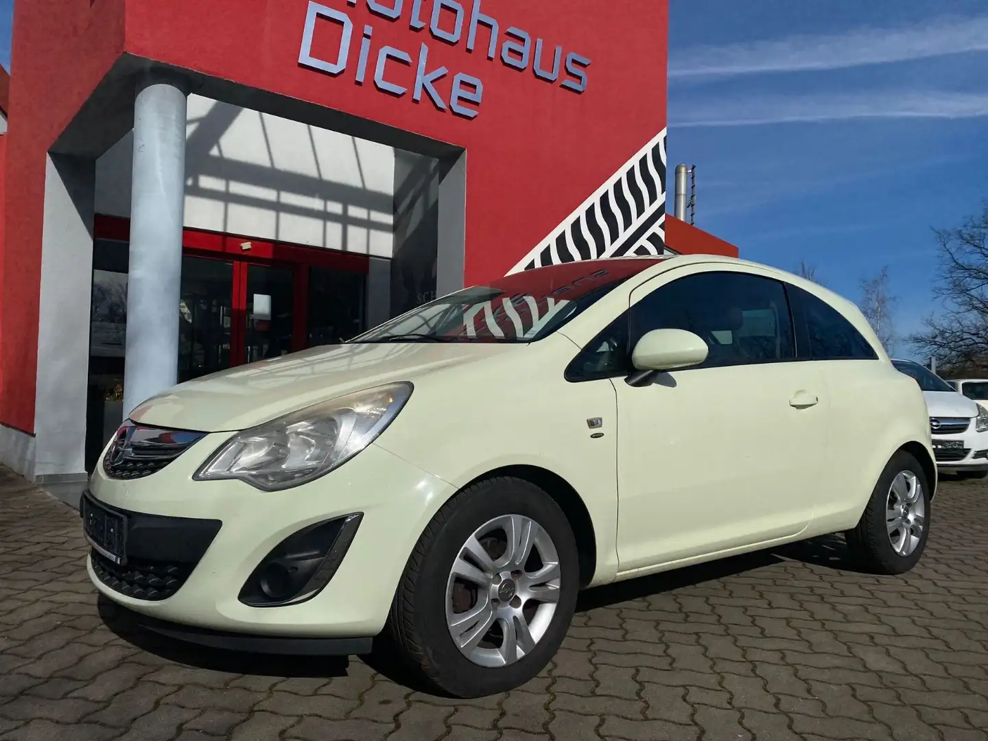Opel Corsa D Satellite Klima MFLR Weiß - 1