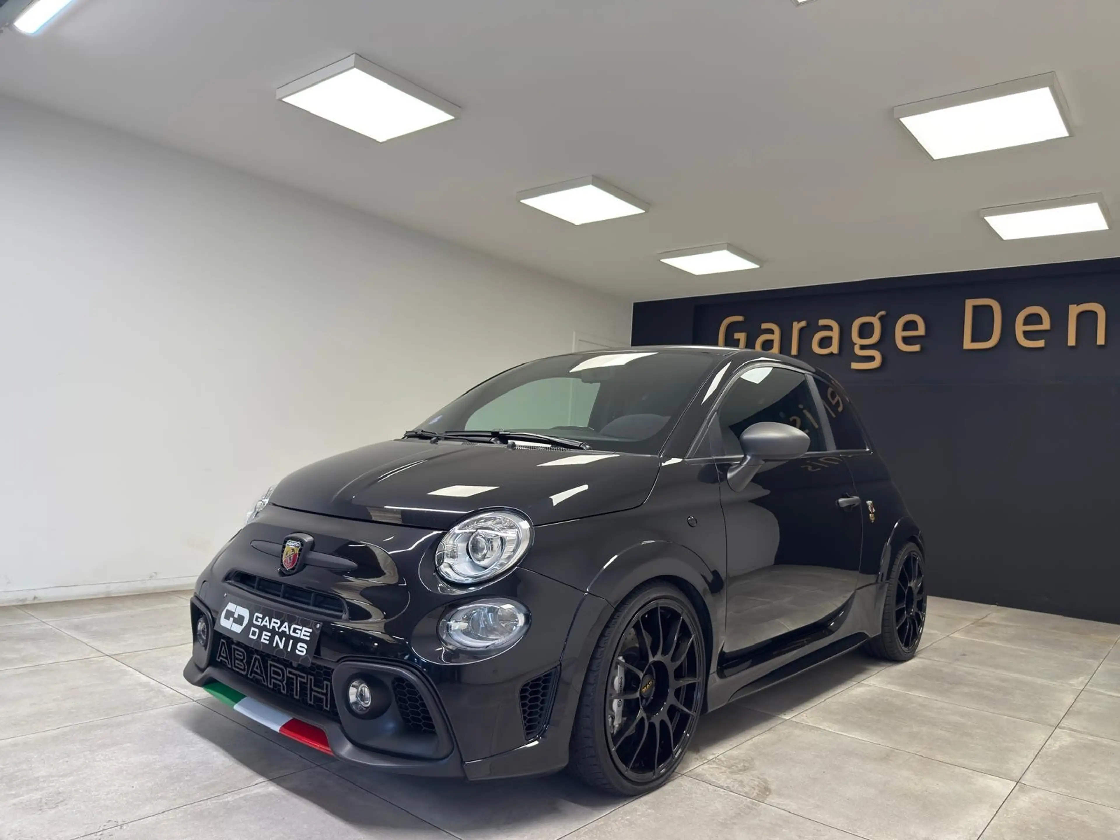 Abarth 695 695 1.4 T-Jet Esseesse **GPS**LED*CUIR**GARANTIE 1 — photo 5