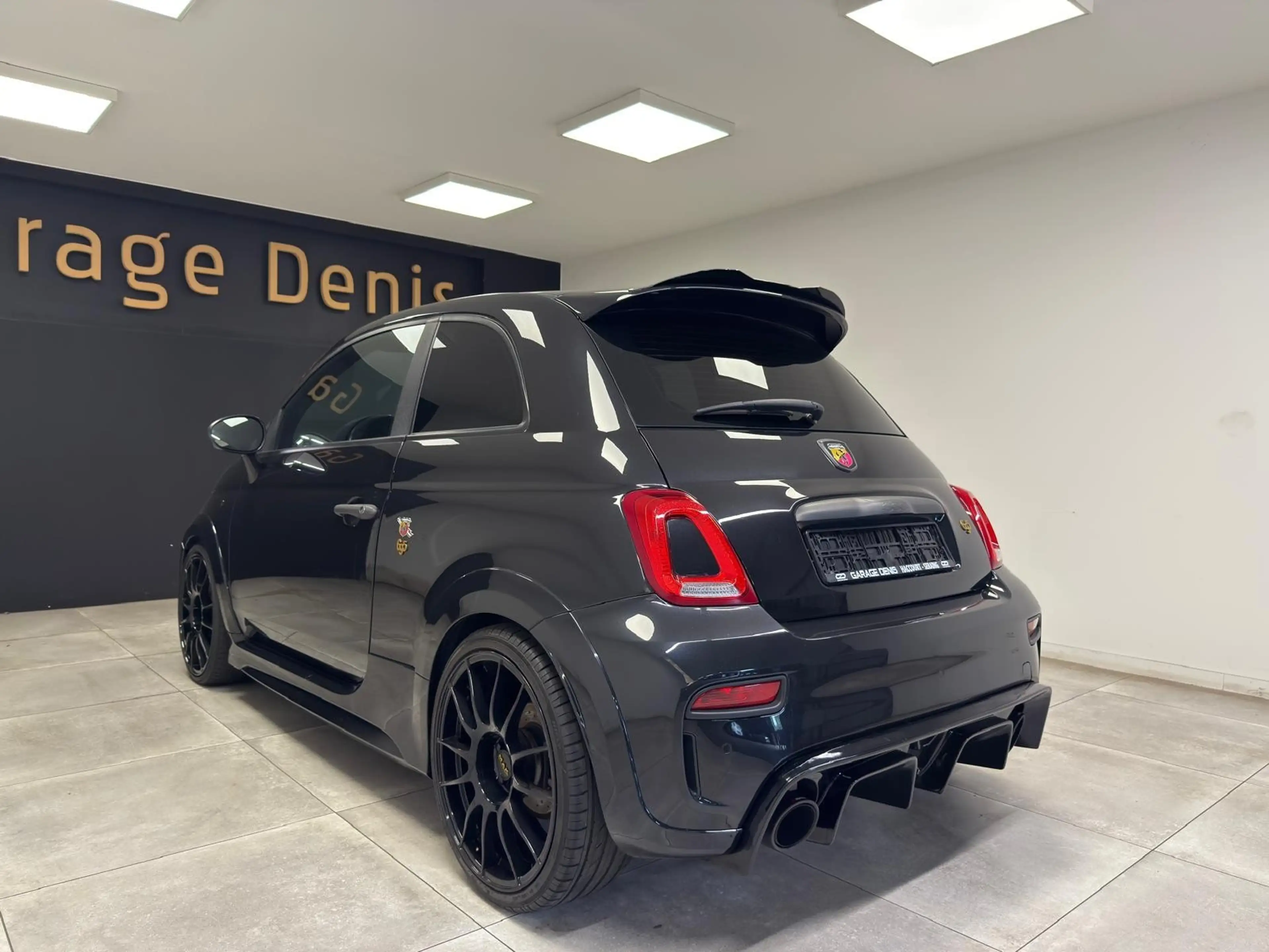 Abarth 695 695 1.4 T-Jet Esseesse **GPS**LED*CUIR**GARANTIE 1 — photo 6