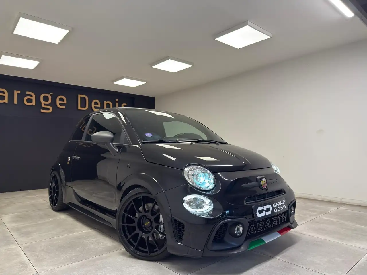 Abarth 695 2021