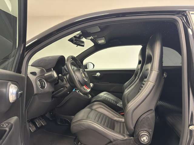Abarth 695 — photo 14