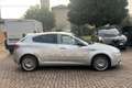 Alfa Romeo Giulietta Giulietta 2.0 JTDm-2 170 CV Distinctive Silber - thumbnail 4