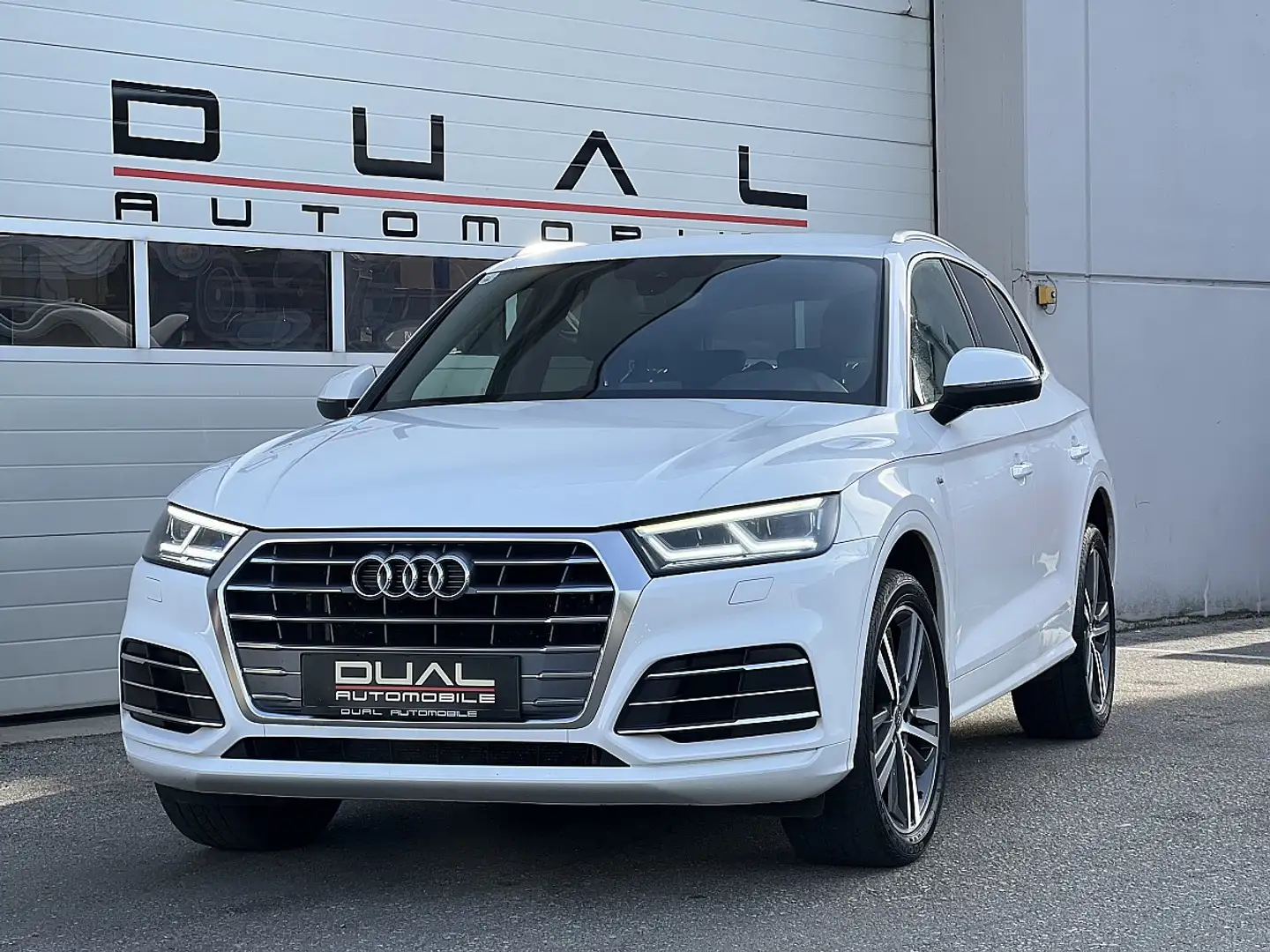 Audi Q5 2,0 TDI quattro S-tronic|S-LINE|AHK|NAVI|LEDER Weiß - 1
