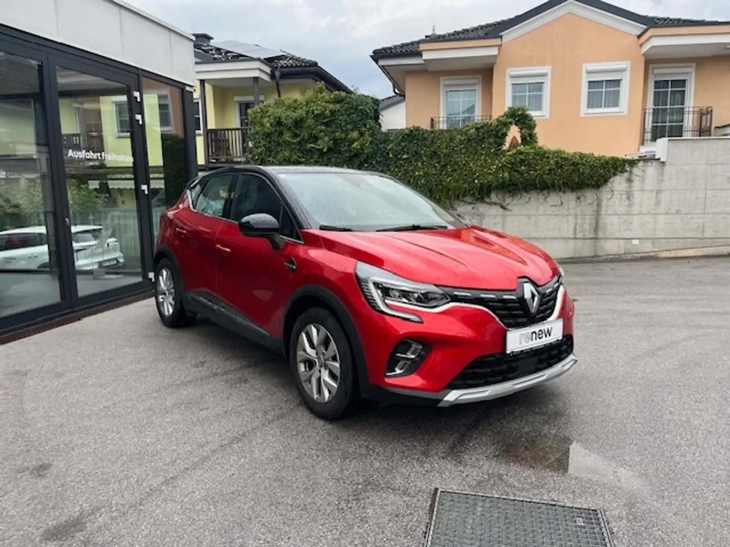 Renault Captur CAPTUR INTENS TCe130 Rouge - 1