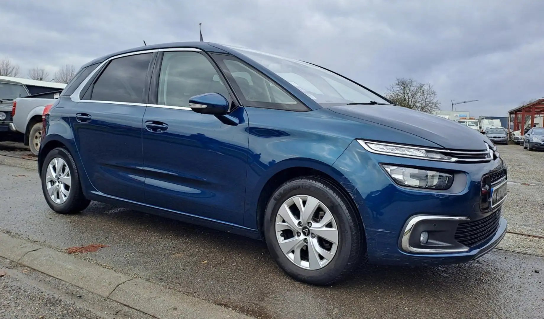 Citroen Spacetourer 1.2 THP EAT8 S&S 131 cv Boîte auto finition FEEL Blau - 2