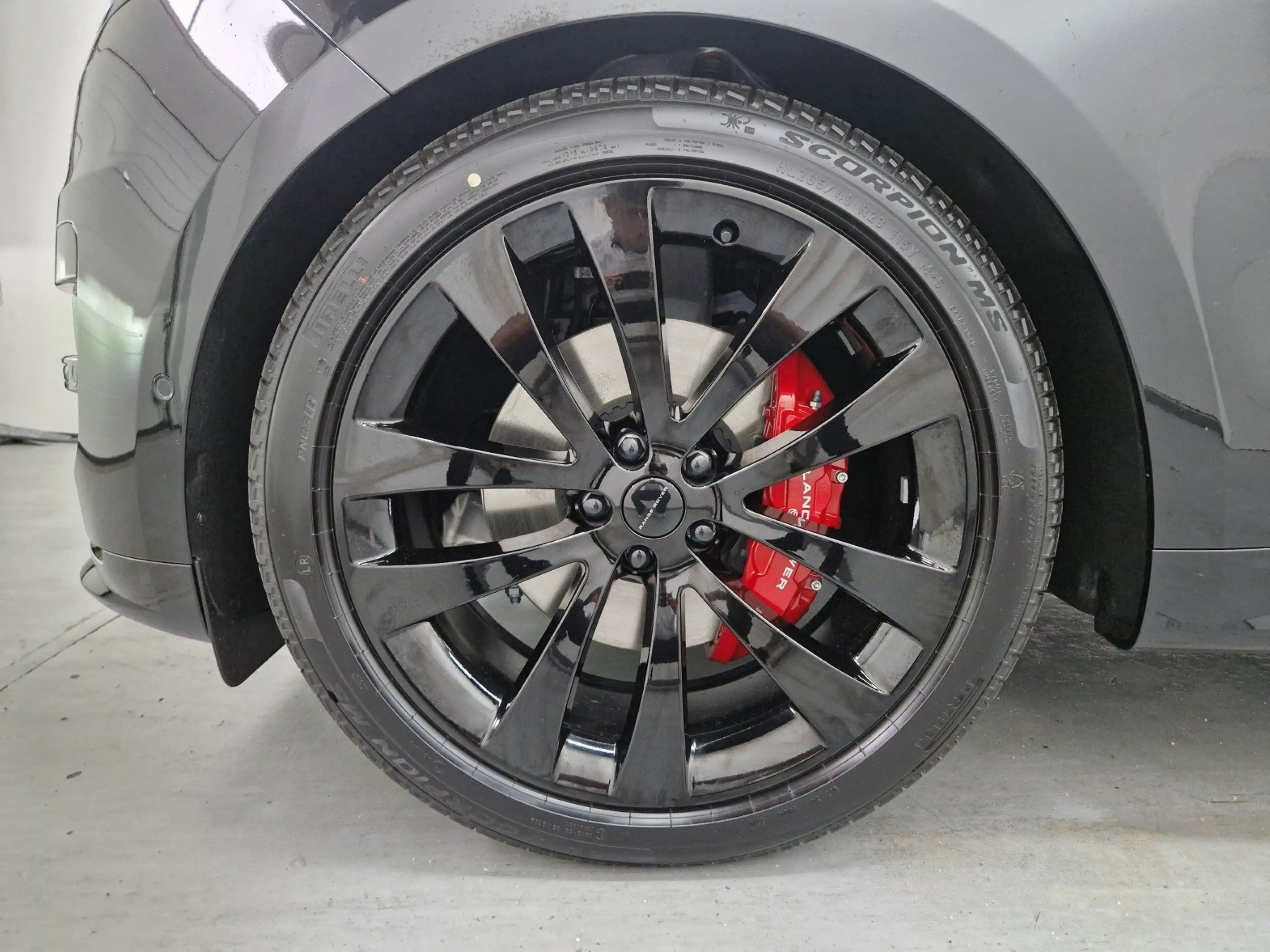 Land Rover Range Rover Sport D300 Dynamic SE AHK Pano — photo 7