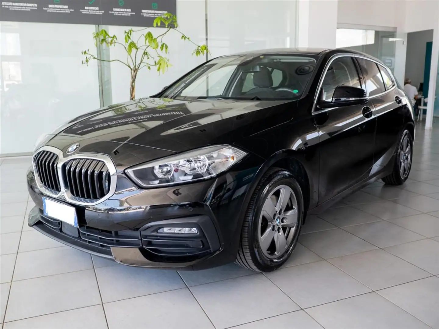 BMW 116 116d Advantage 36 mesi di garanzia Grigio - 1