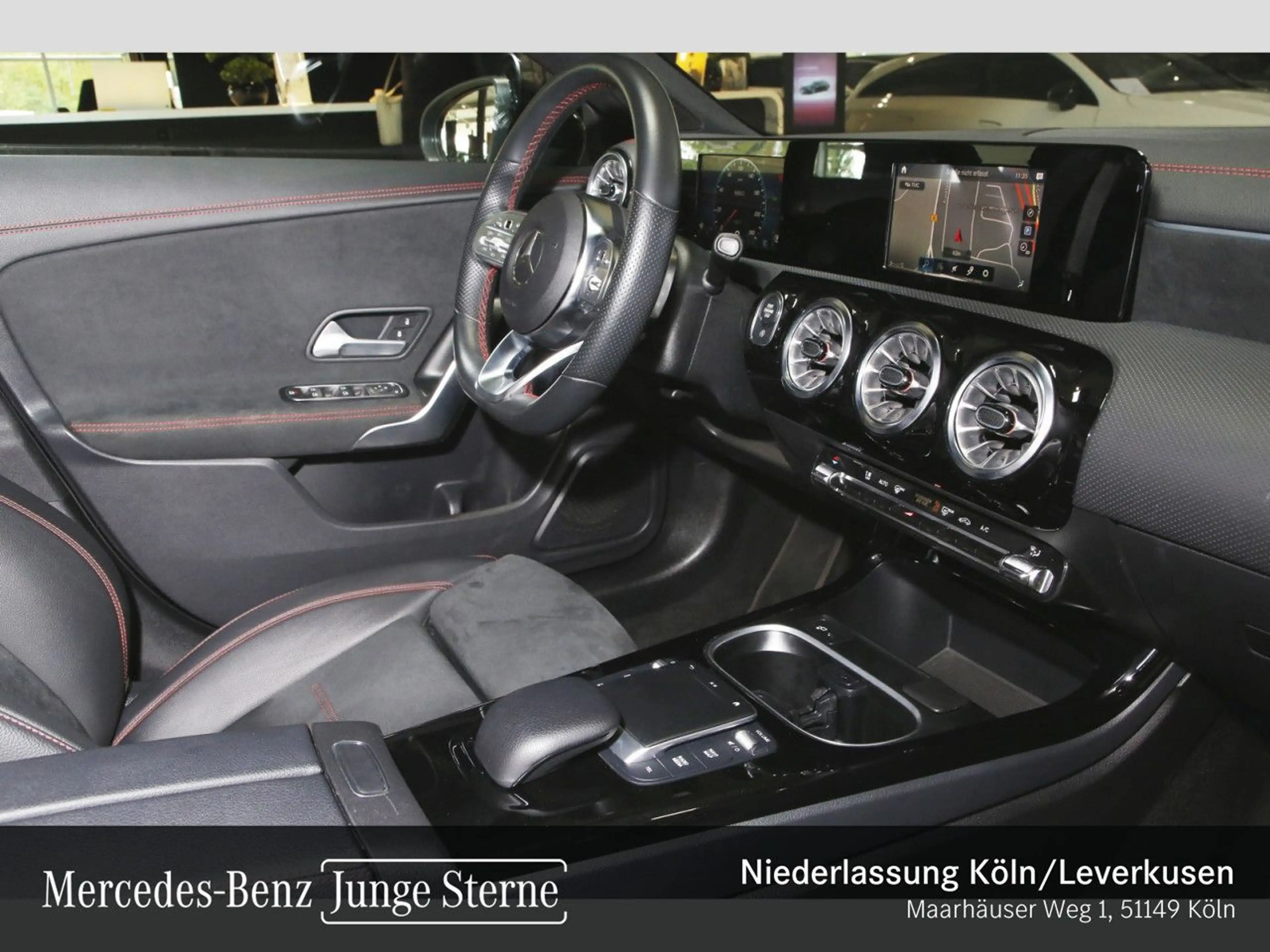 Mercedes-Benz CLA 220 d AMG+NIGHT+LED+KAMERA+8G — photo 12