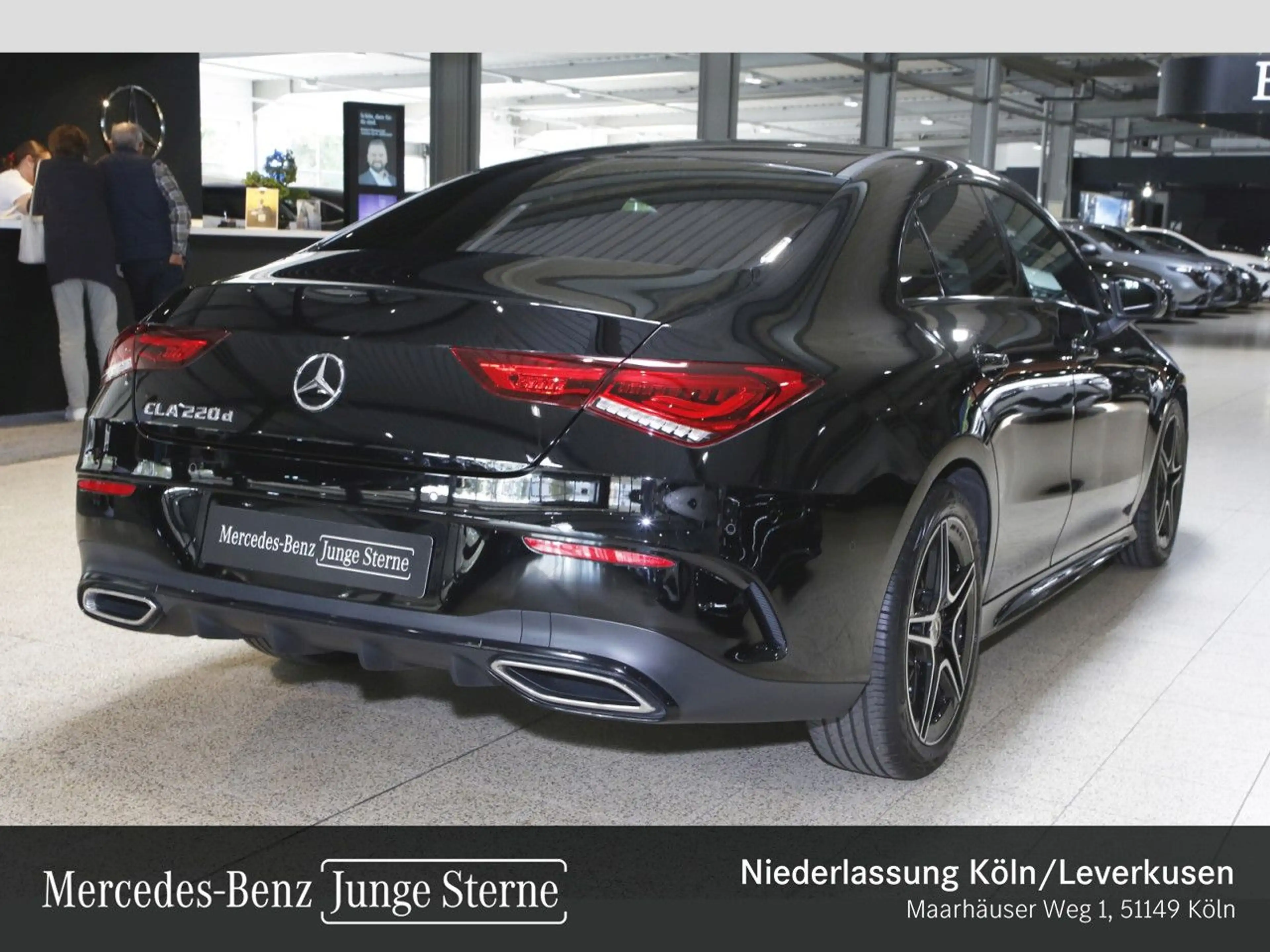 Mercedes-Benz CLA 220 d AMG+NIGHT+LED+KAMERA+8G — photo 3