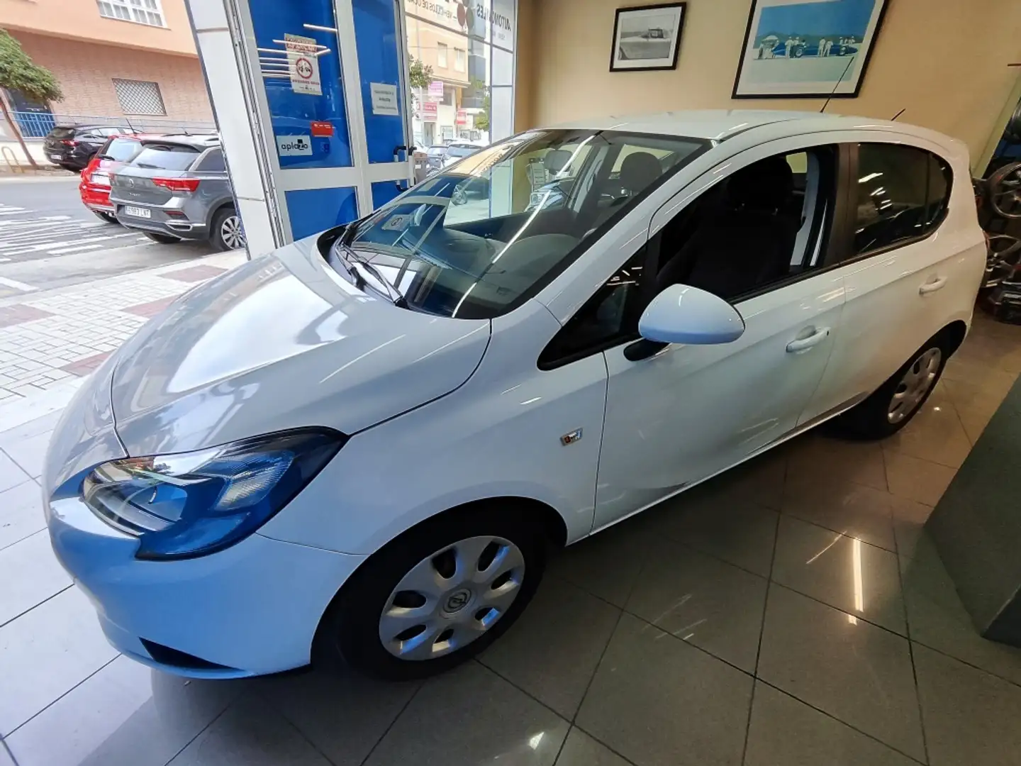 Opel Corsa 1.4 Selective 90 Bianco - 1